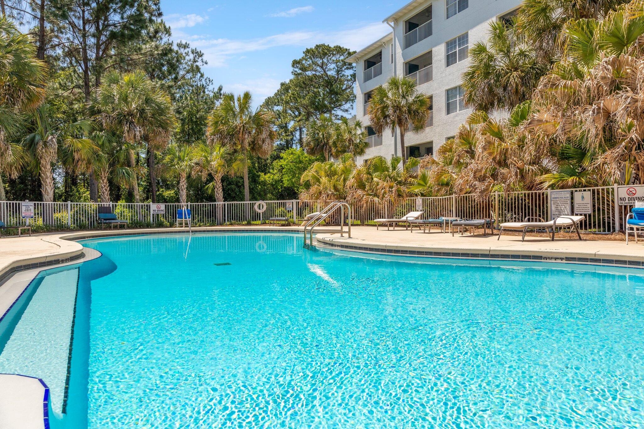 Welcome to this 1-bedroom, 1-bathroom condo in the heart of Niceville! Perfectly positioned for convenience, Florida Club is centrally located offering quick access to military bases, shopping, dining, golf courses, and outdoor recreation, including nearby Rocky Bayou State Park and the breathtaking beaches of the Emerald Coast. Commuting is a breeze with the Mid-Bay Bridge just minutes away.

Inside, you'll find tile flooring throughout, offering both style and easy maintenance. The thoughtfully designed kitchen is tucked away for added privacy and features granite countertops, while a separate laundry room provides space and convenience for your washer and dryer.

Enjoy easy access to the community pool and fitness center, ideal for relaxing, staying active, and connecting with neighbours. Step out onto your screened patio to unwind in your own private outdoor retreat.

Contact us today for a showing!