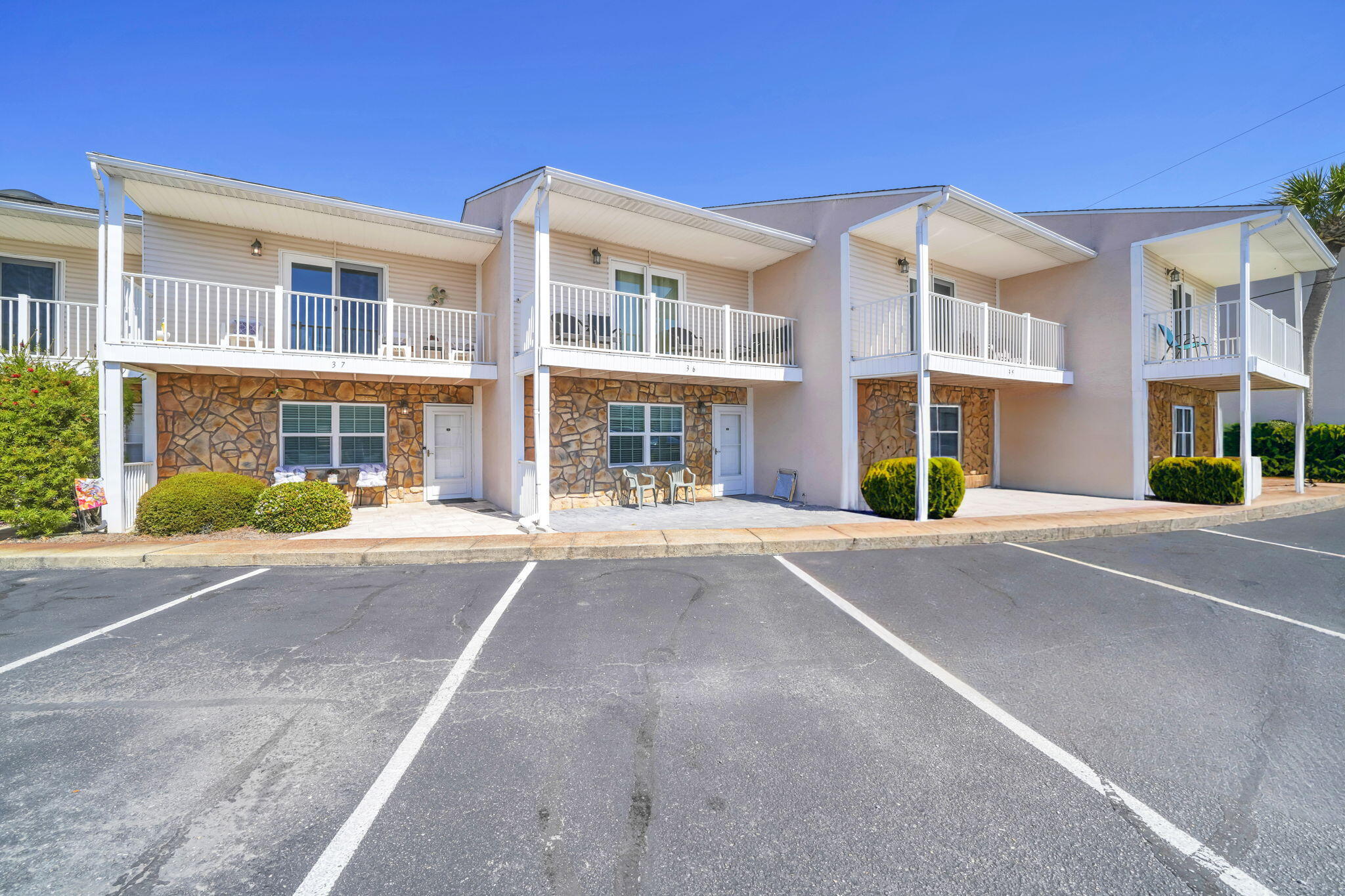 Seller offering $5,000 toward buyer's closing costs, prepaids, or rate buydown!
Discover an incredible opportunity in Miramar Beach's sought-after Woodland Shores community -- just steps from the sugar-white sands of the Emerald Coast and iconic Pompano Joe's. Unit #36 is the perfect primary residence, vacation getaway, or turnkey short-term rental investment.
This beautifully updated 2BD/2.5BA two-story townhome features quartz countertops, stainless appliances, tile and engineered hardwood floors, skylights in both upstairs bedrooms, and a stunning primary suite with private Gulf-view balcony and 60' double vanity. Sold fully furnished -- truly move-in and rental-ready from day one.
Step outside to a dedicated beach gear storage closet, two assigned parking spots, and access to two community pools (one heated), an outdoor BBQ area, and a community room. HOA includes cable and internet. Public beach access is just a short walk away.
With Destin's dining, shopping, and entertainment minutes from your door, this Emerald Coast gem won't last. Schedule your private showing today! airy atmosphere and thoughtful renovations throughout. The interior showcases brand-new appliances stylish furnishings, fresh paint, and contemporary finishes. With soaring 9-foot ceilings, updated trim, and sleek tile flooring, the open-concept layout seamlessly connects the living, dining, and kitchen areas, creating an inviting space ideal for relaxing or entertaining. Additional updates include newly laid patio pavers for ~30k! Don't miss the opportunity to own your own piece of paradise along the Emerald Coast.