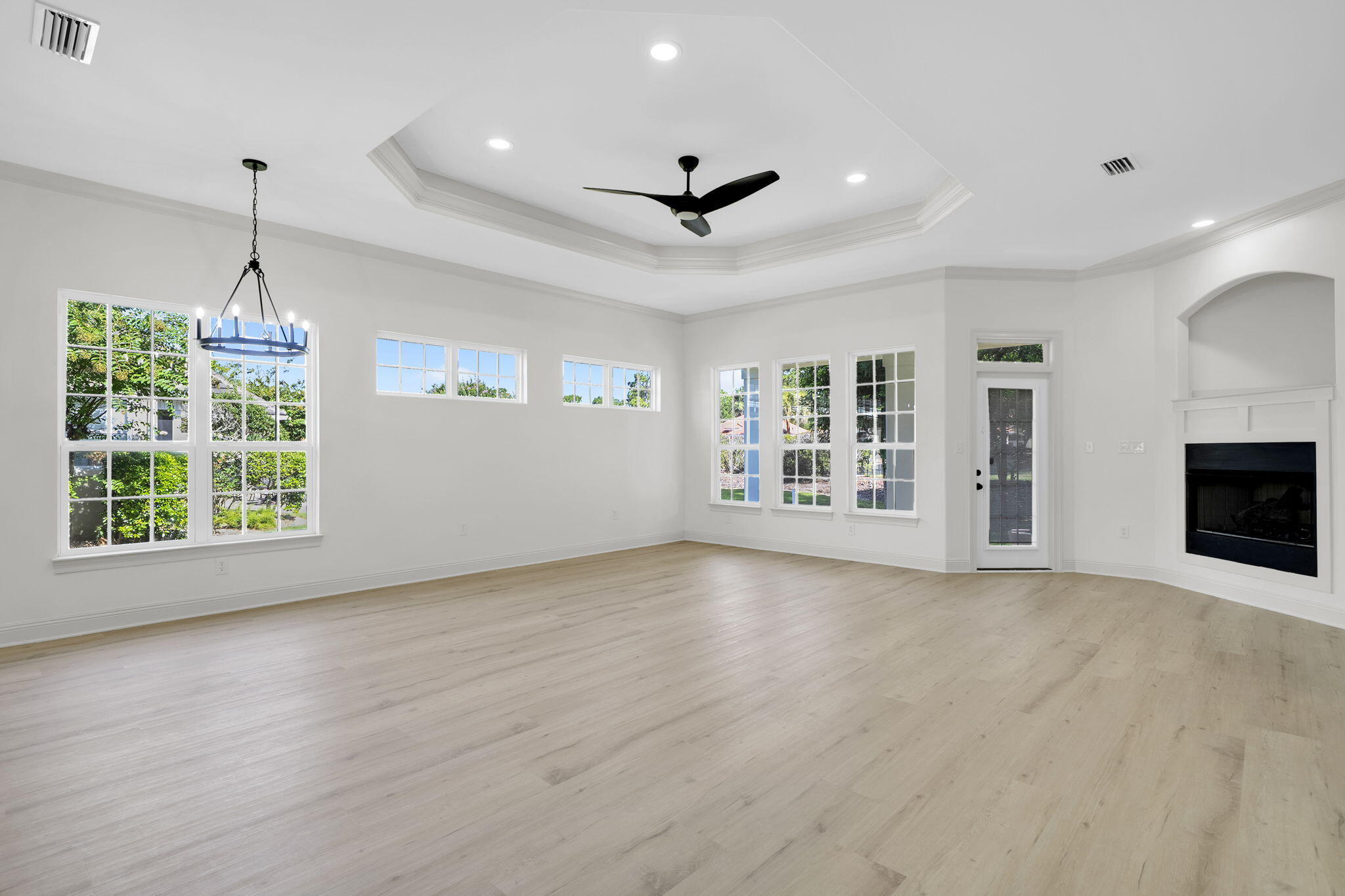 BLUEWATER BAY PH 2 - Residential