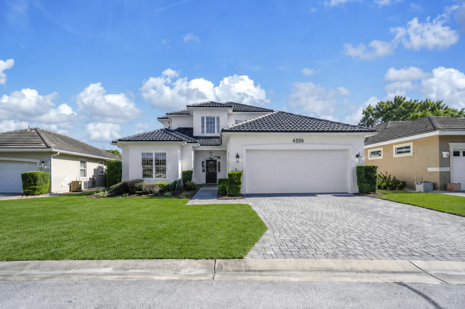 BLUEWATER BAY PH 2 - Residential