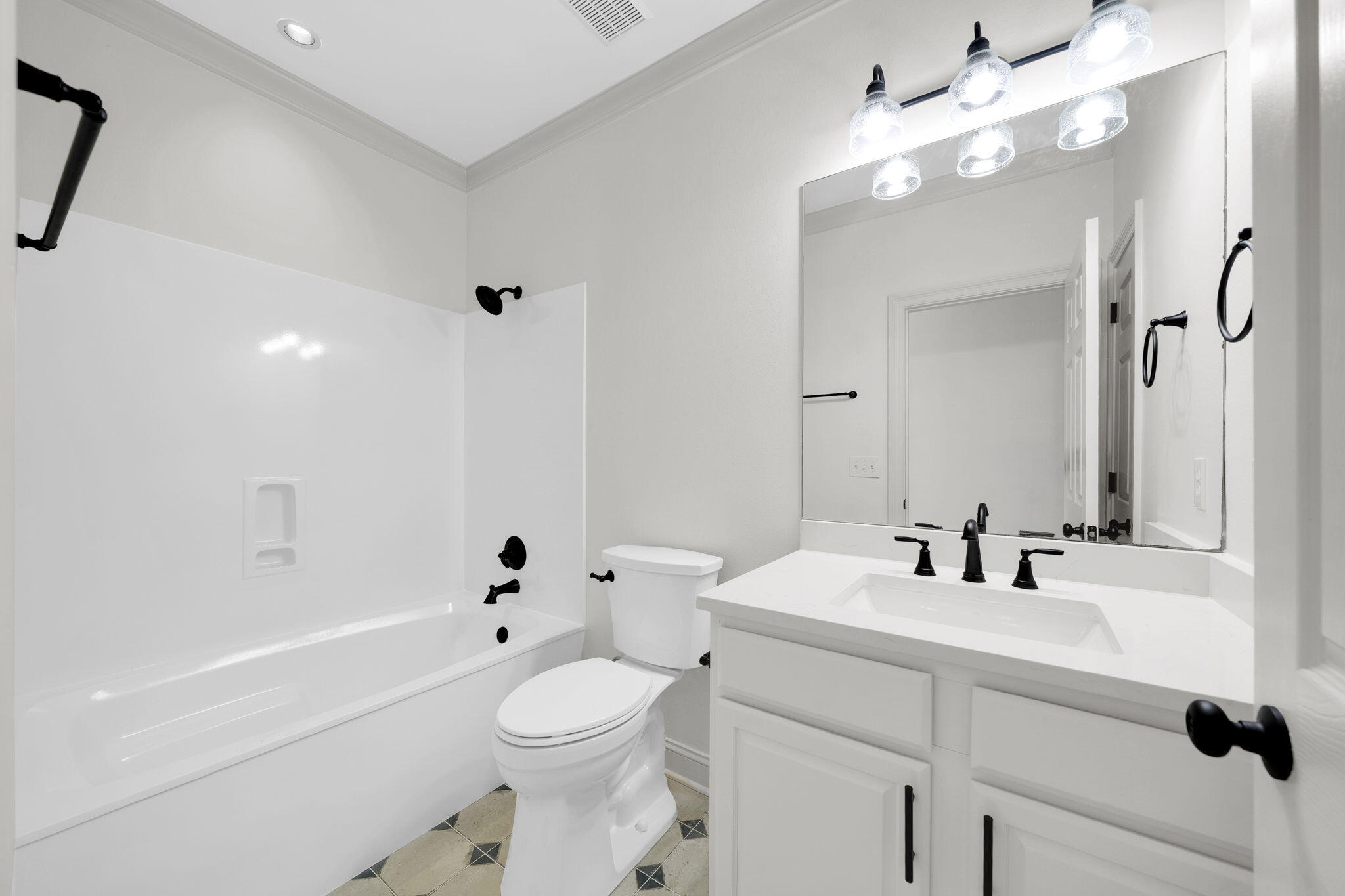 BLUEWATER BAY PH 2 - Residential