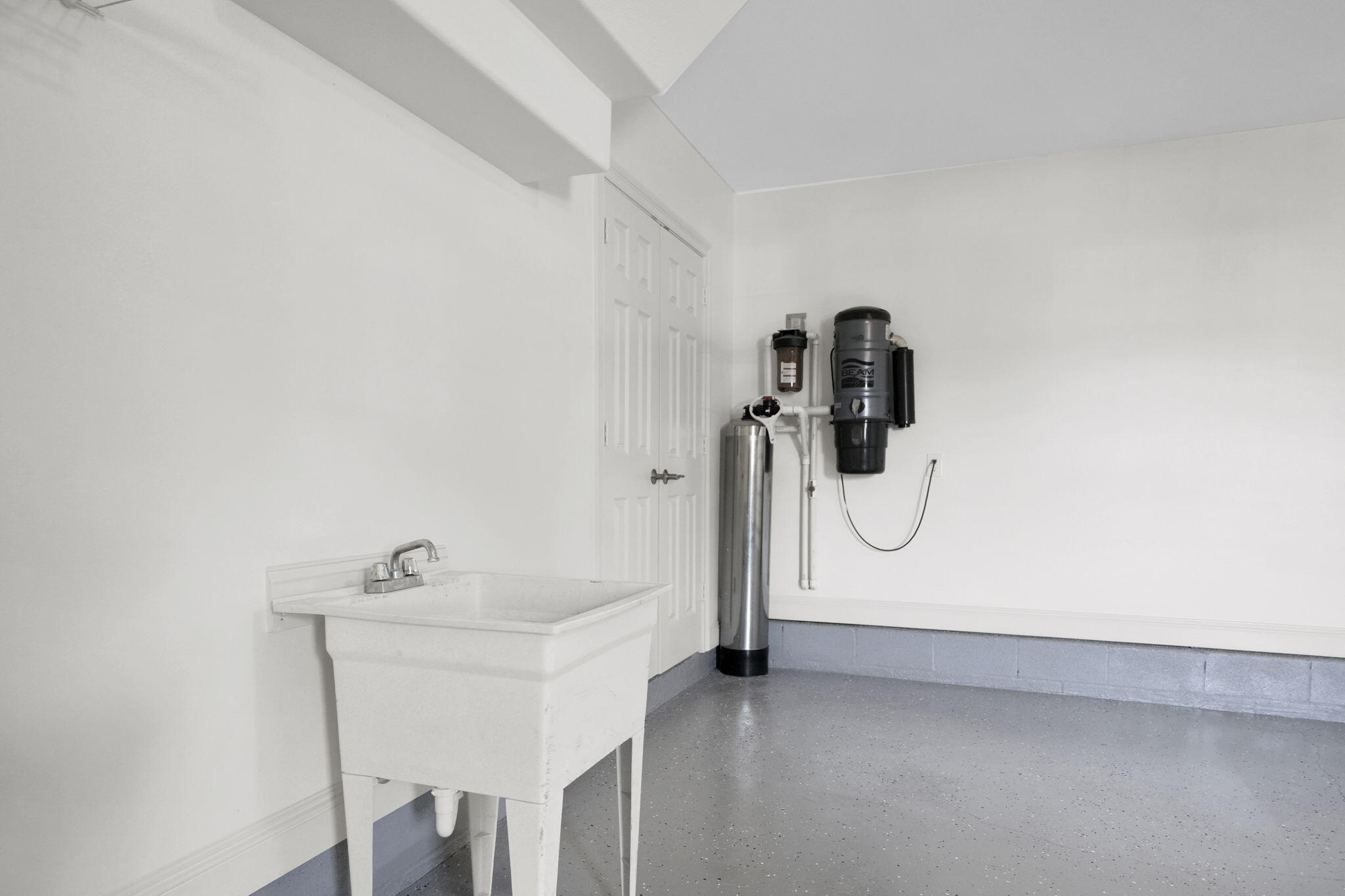BLUEWATER BAY PH 2 - Residential