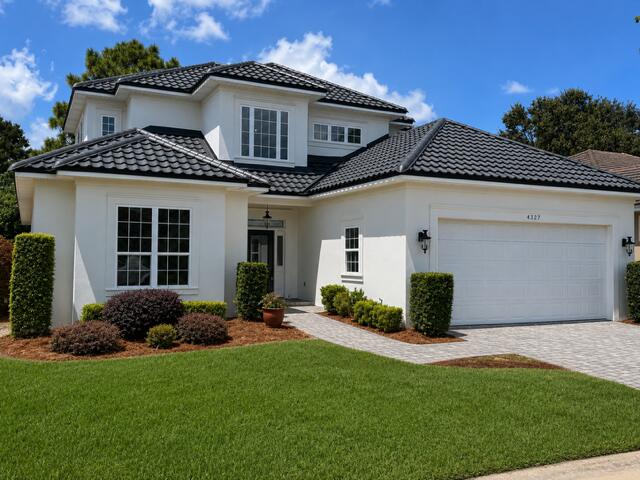 BLUEWATER BAY PH 2 - Residential