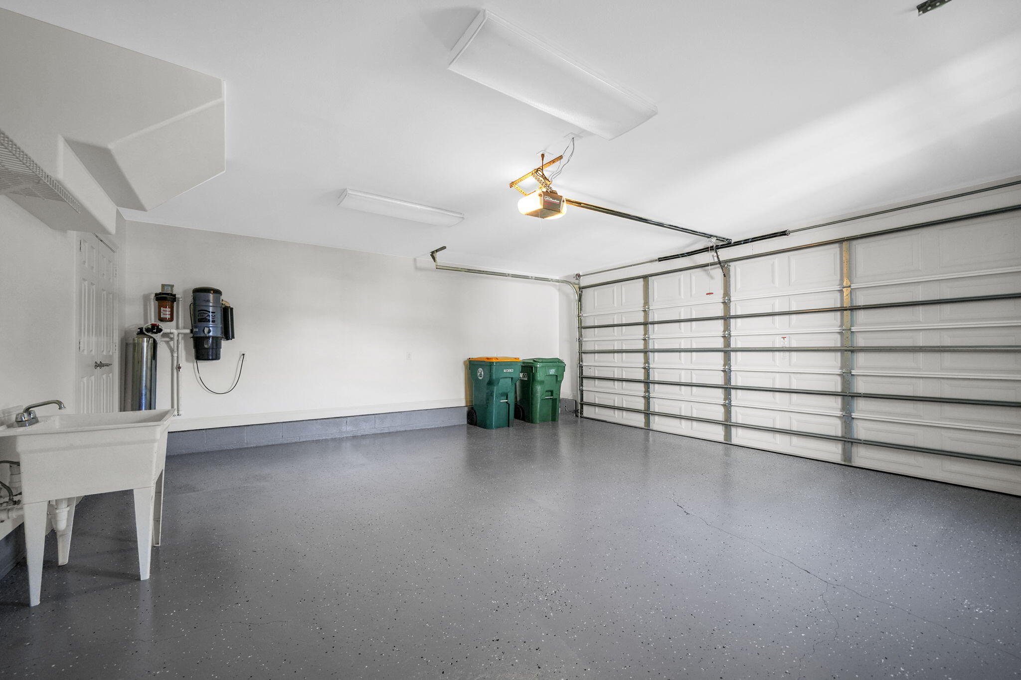 BLUEWATER BAY PH 2 - Residential