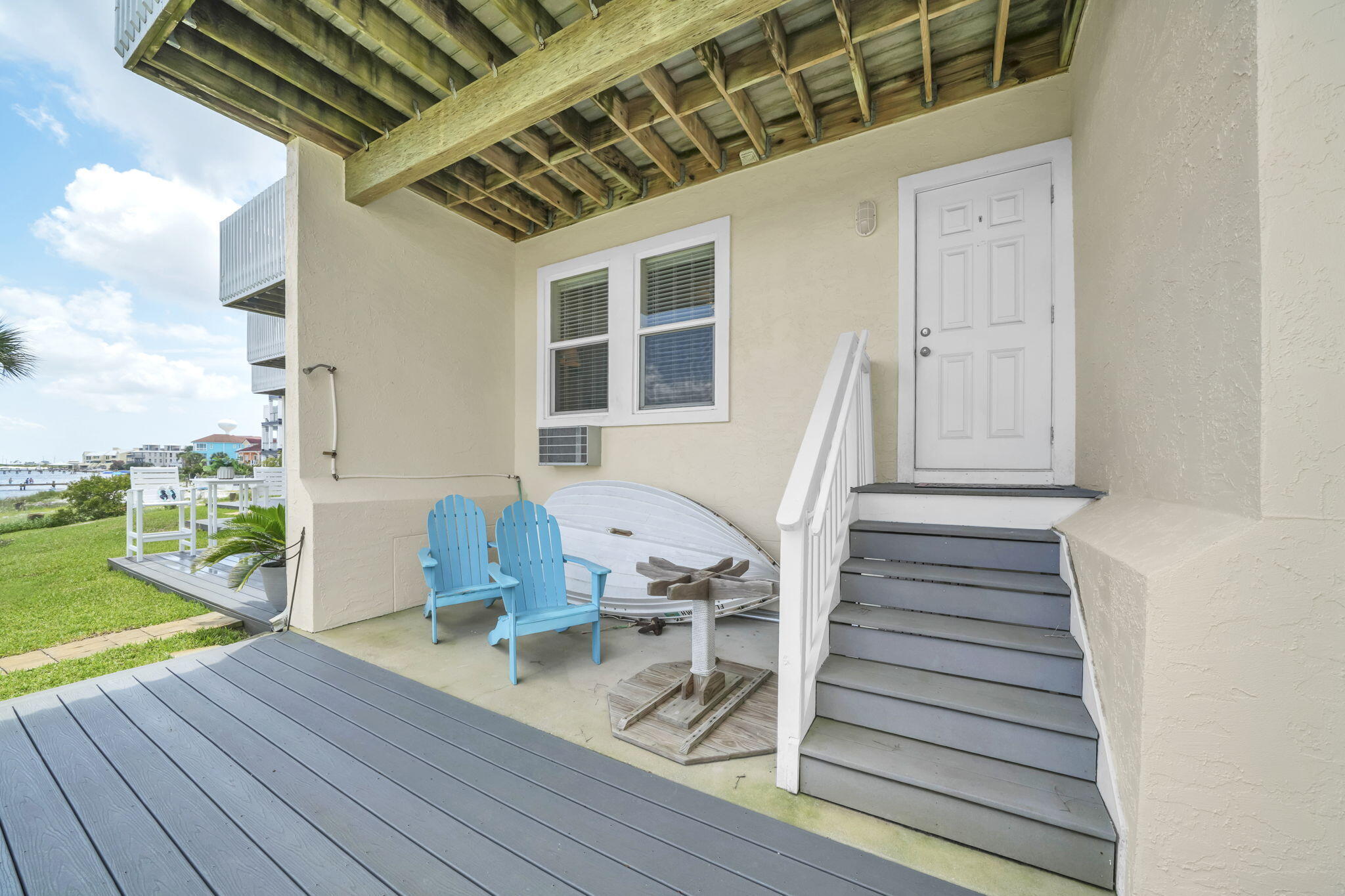 PARADISE POINT T/H - Residential