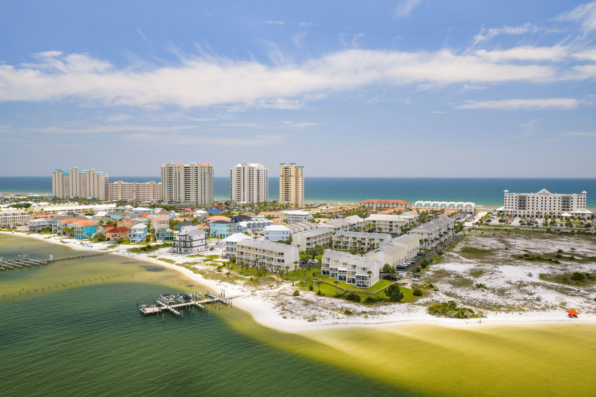 PARADISE POINT T/H - Residential