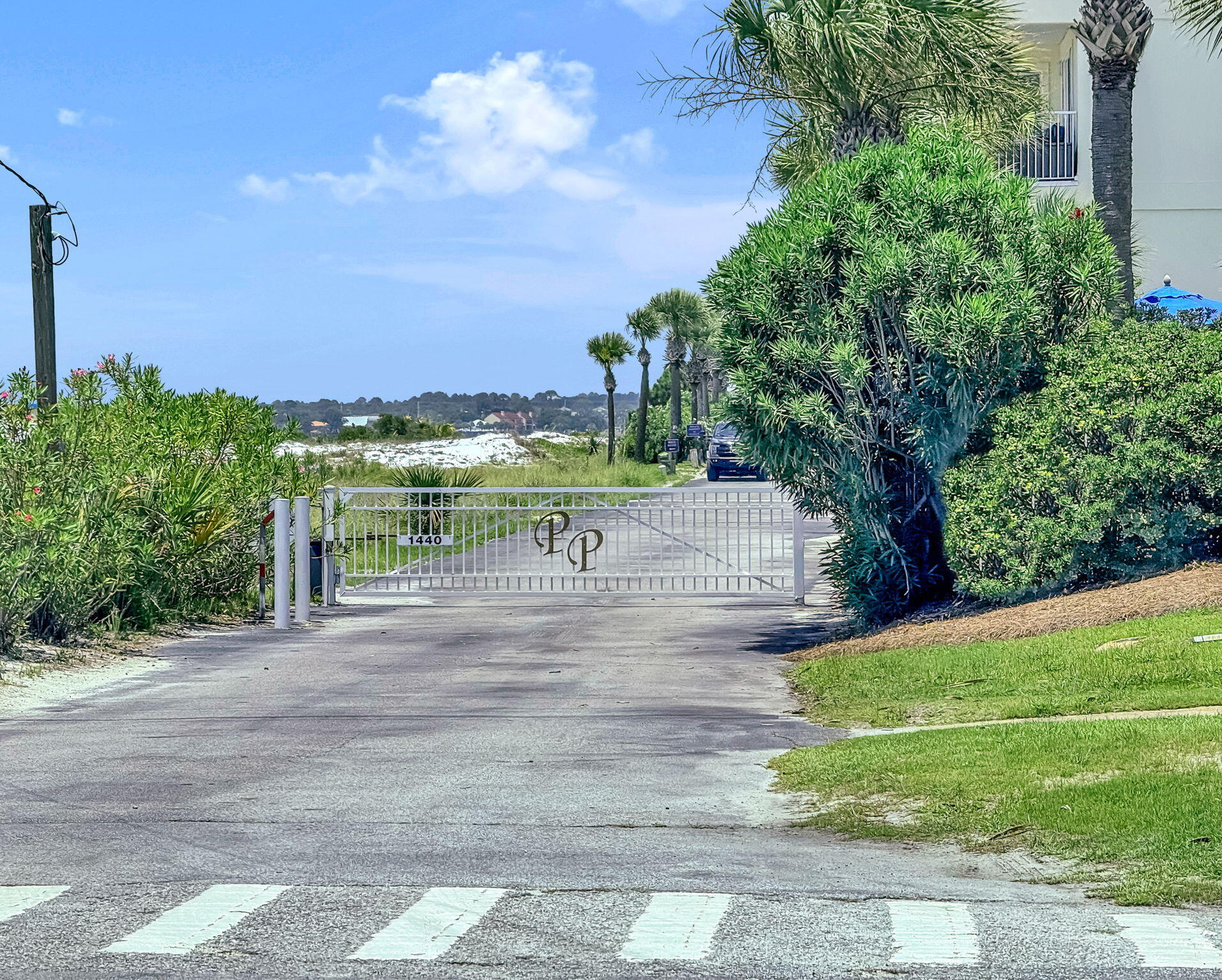 PARADISE POINT T/H - Residential