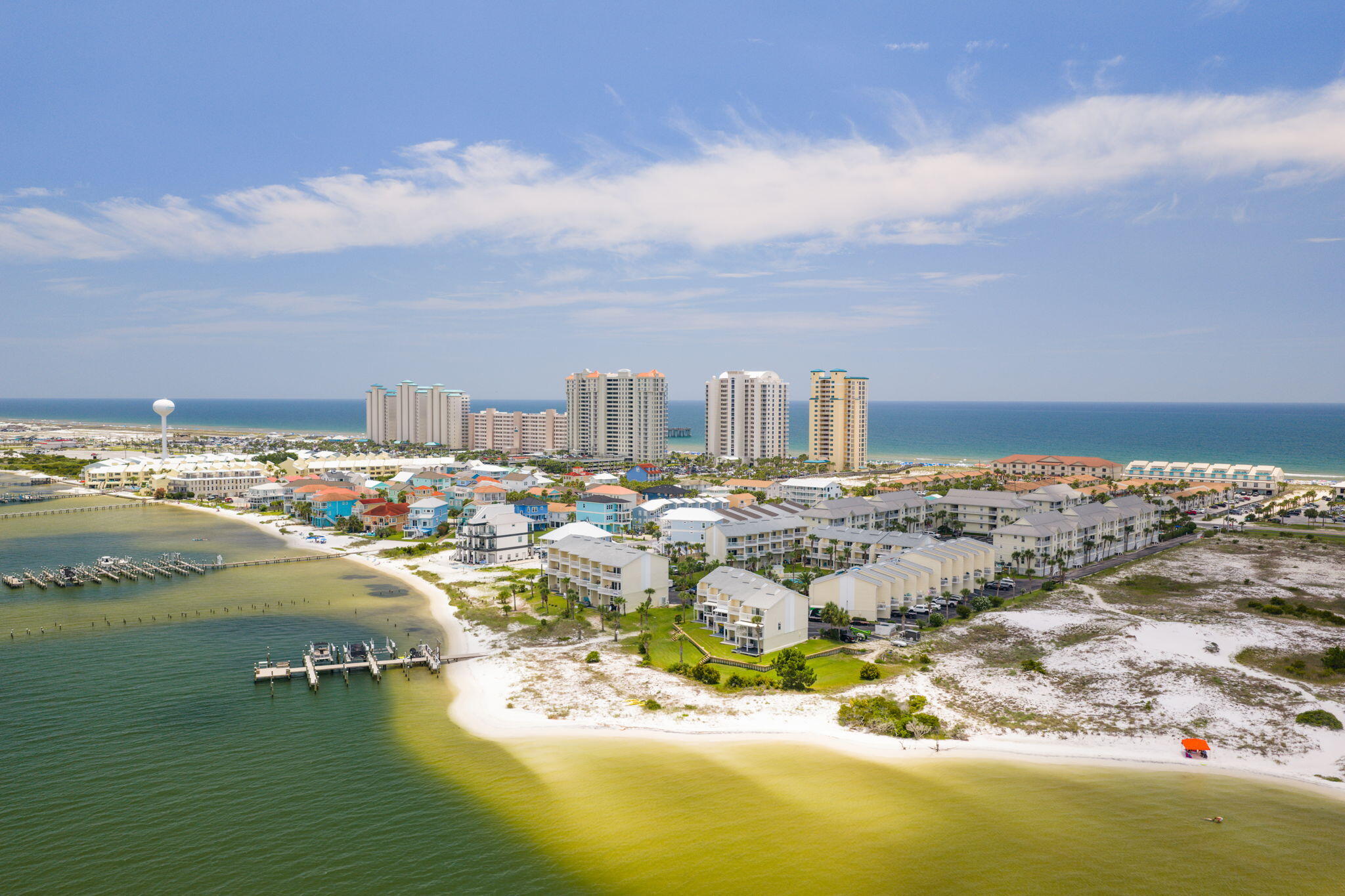 PARADISE POINT T/H - Residential