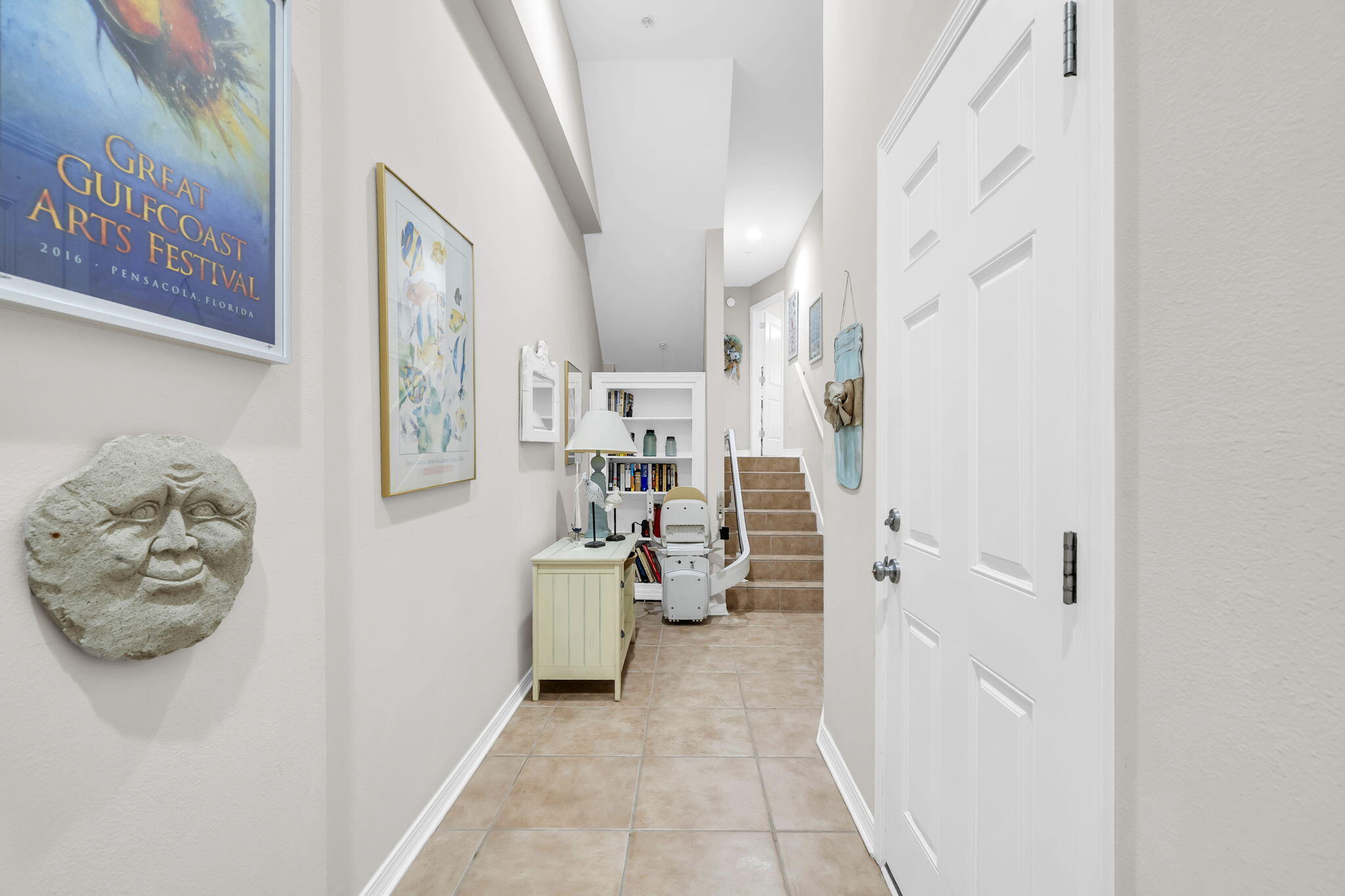 PARADISE POINT T/H - Residential