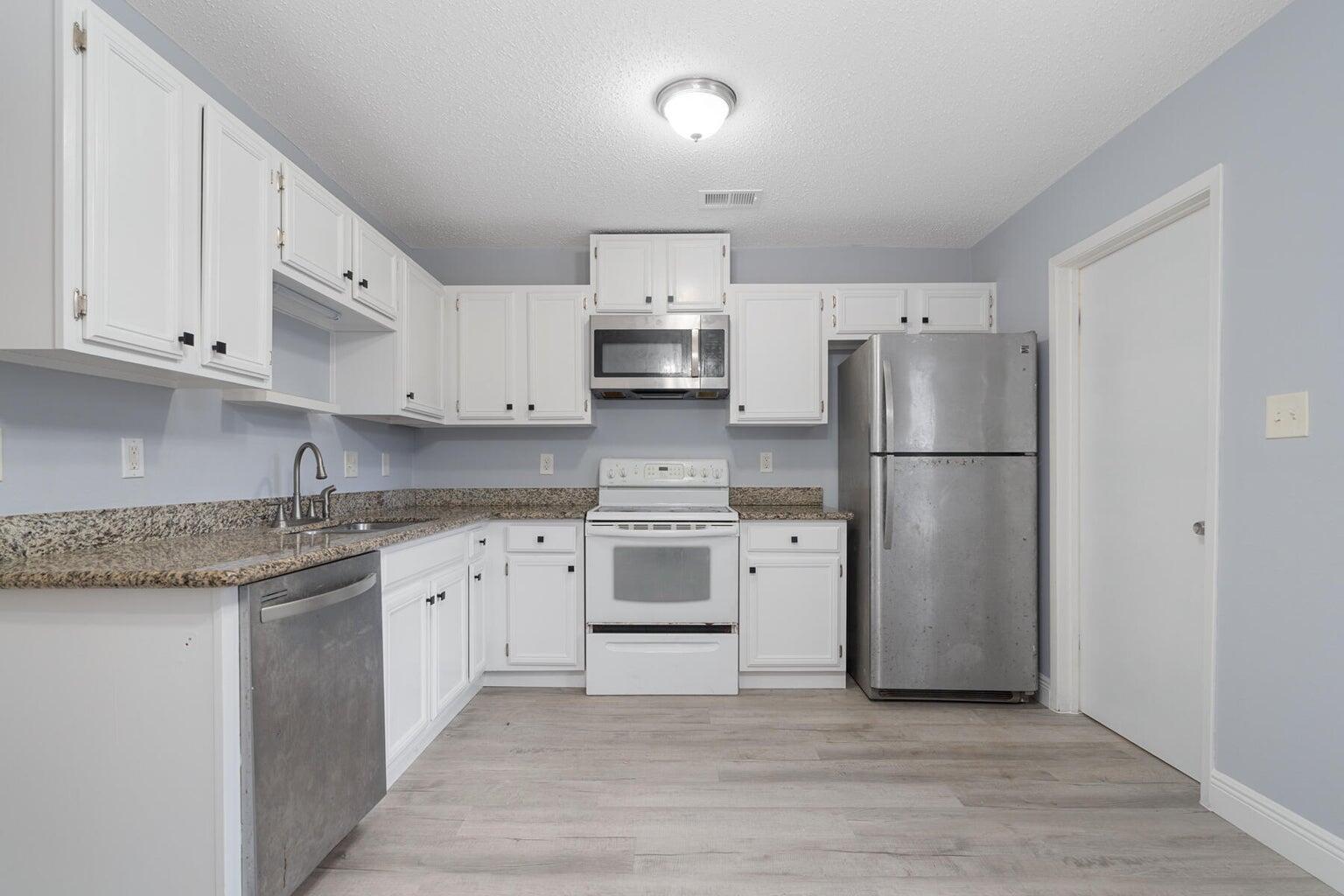 NORTHBROOK - Residential