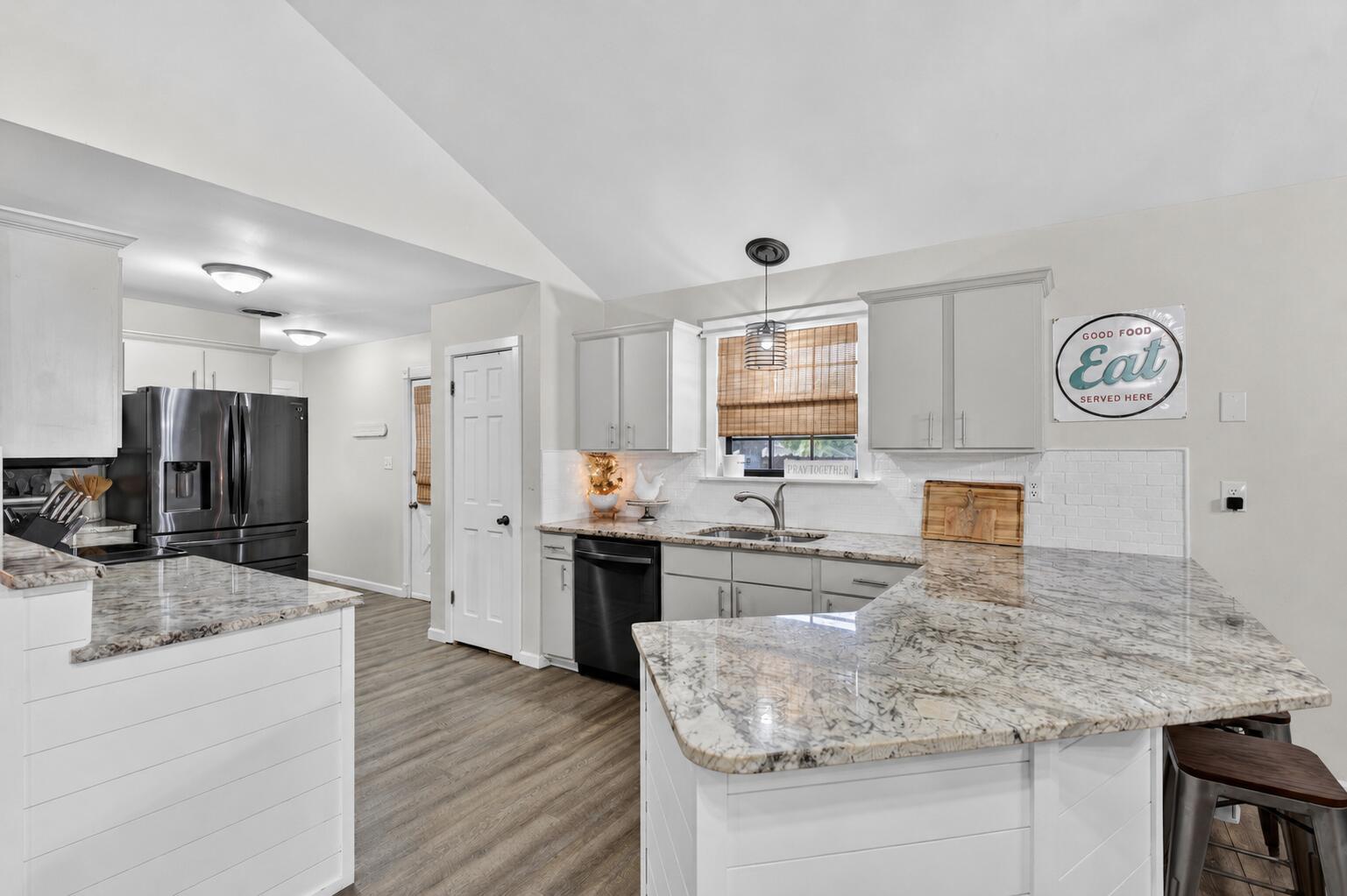 KELL-AIRE GARDENS 2ND ADDN - Residential