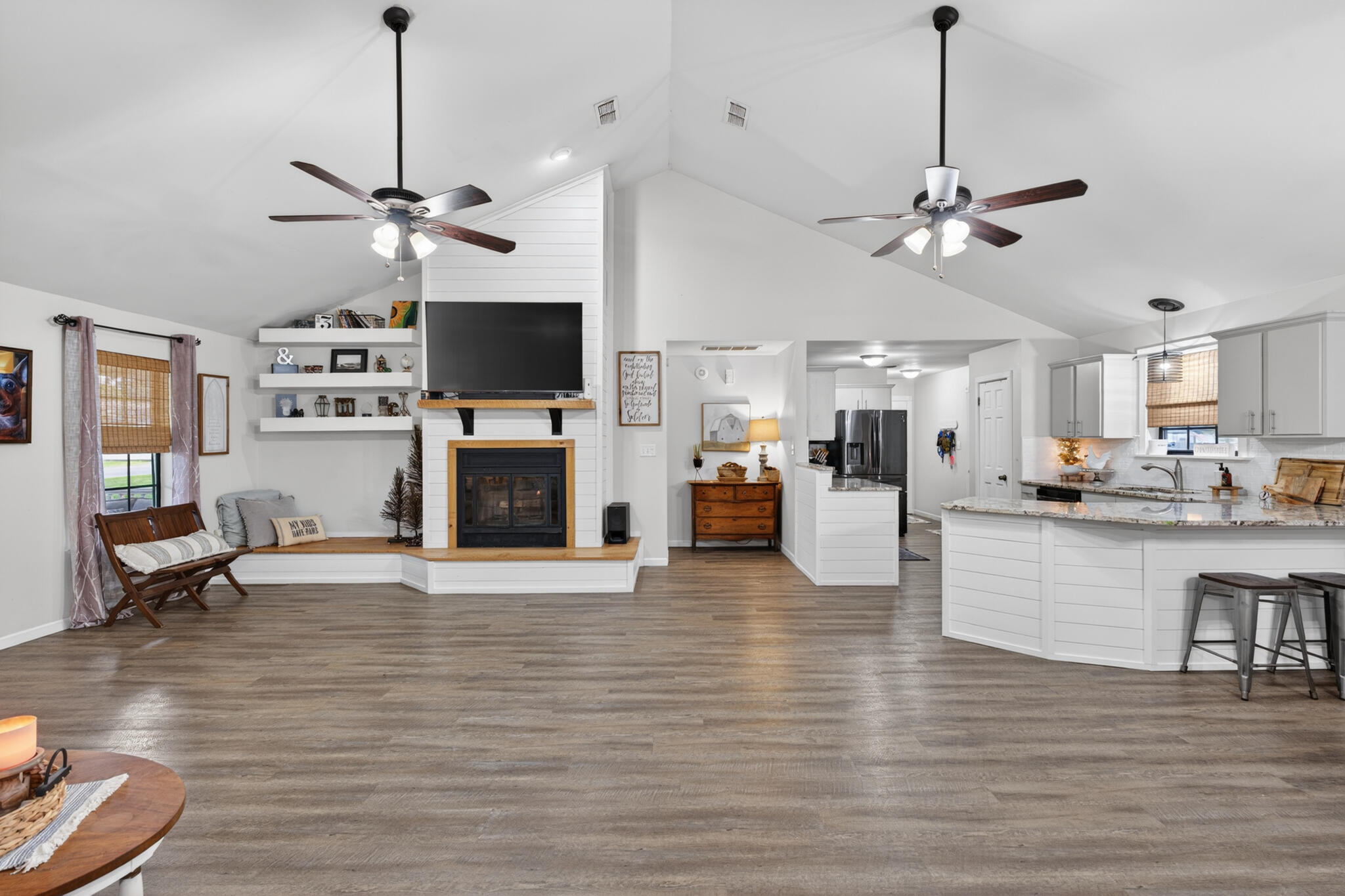 KELL-AIRE GARDENS 2ND ADDN - Residential