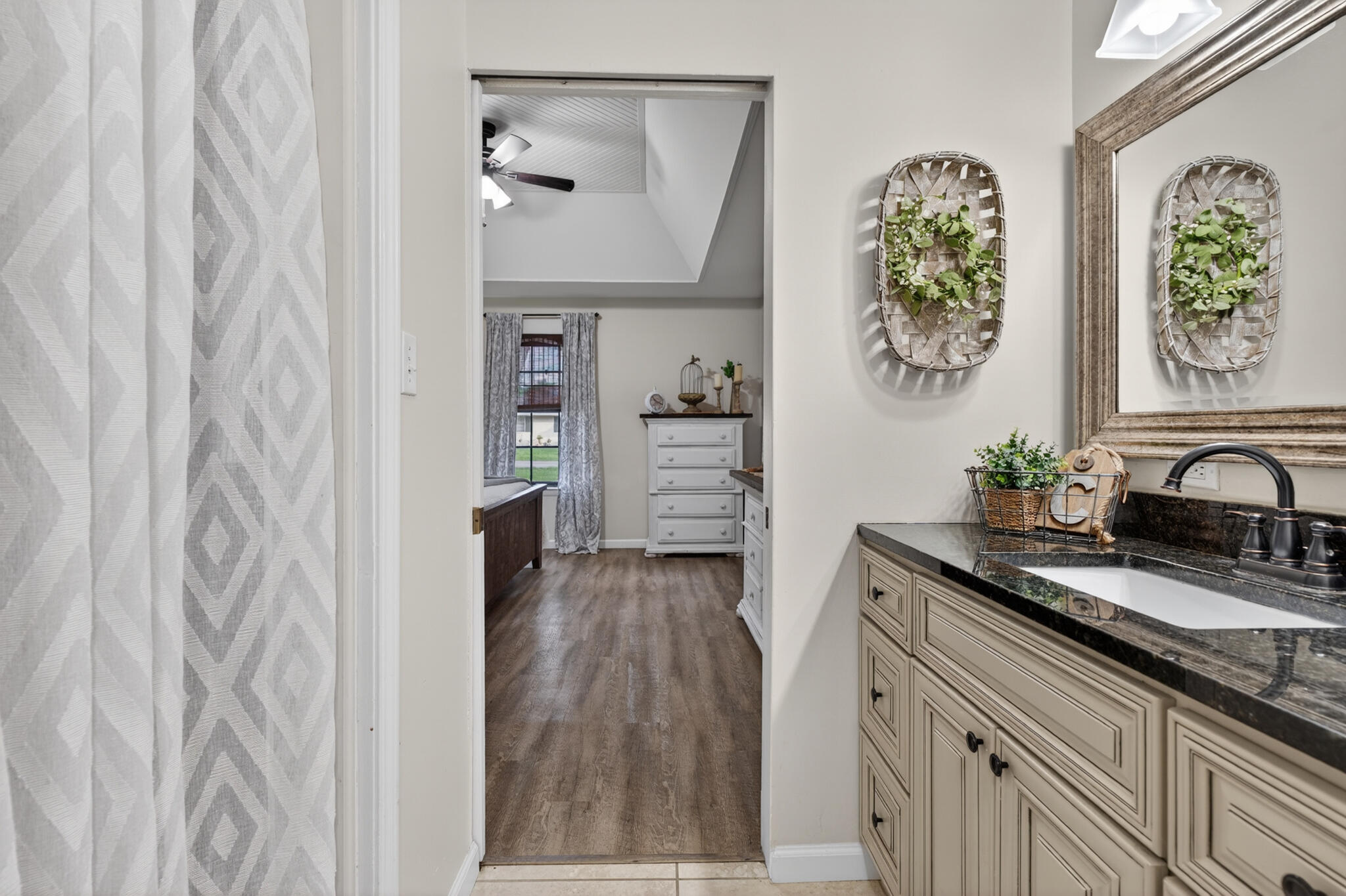 KELL-AIRE GARDENS 2ND ADDN - Residential