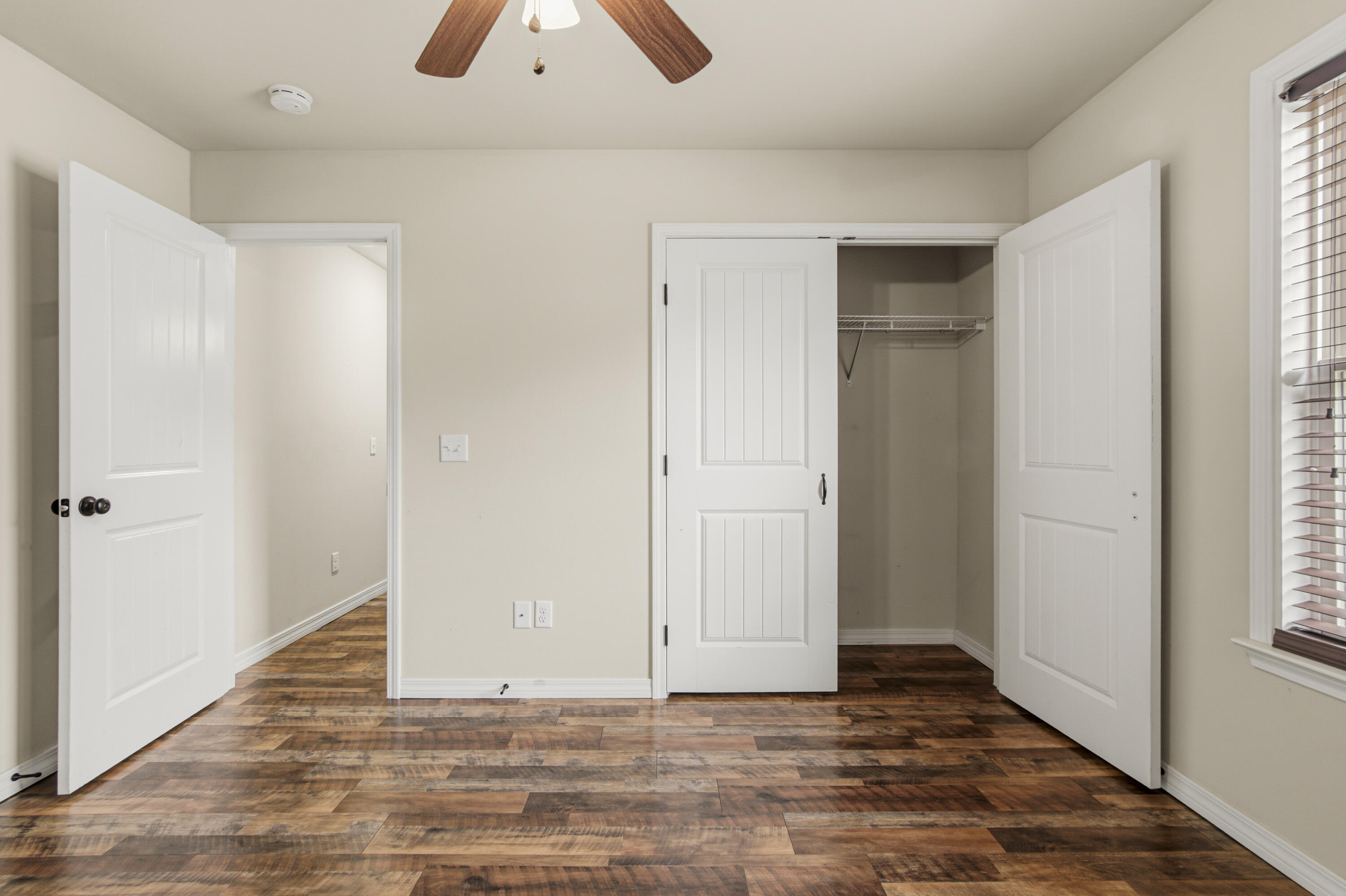 HUNTERS RIDGE - Residential