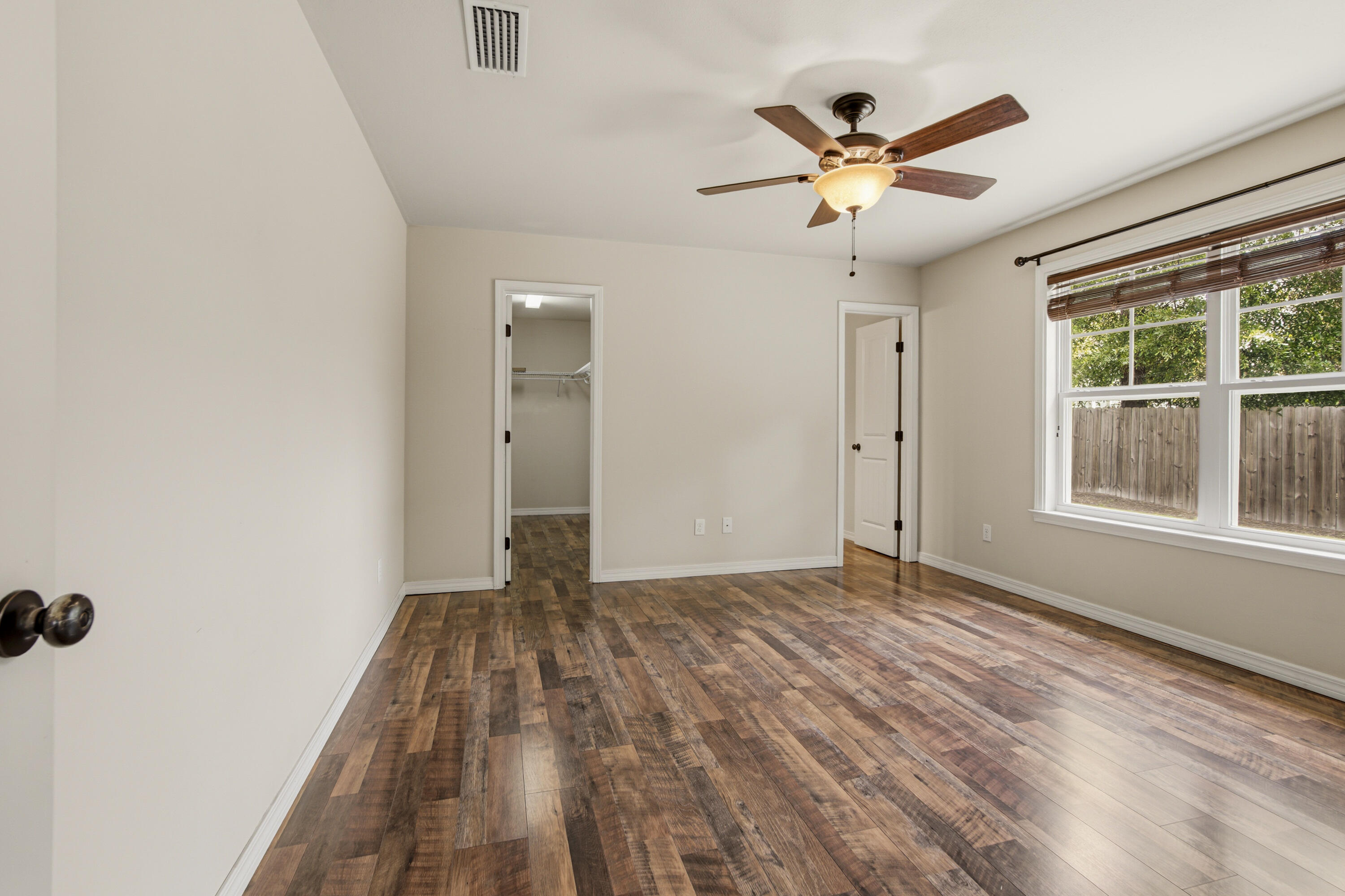 HUNTERS RIDGE - Residential