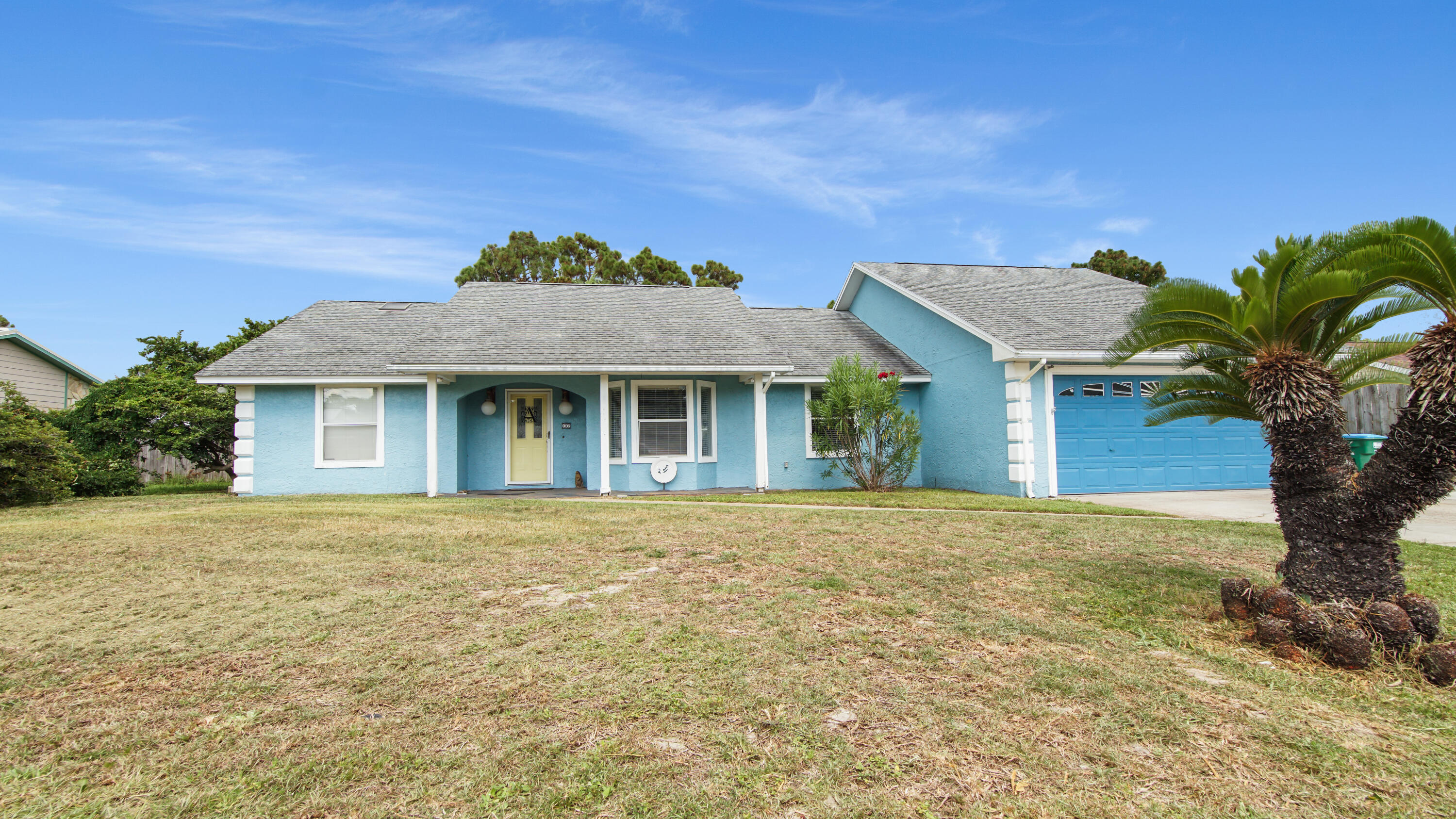 GRAND LAGOON SHORES - Residential