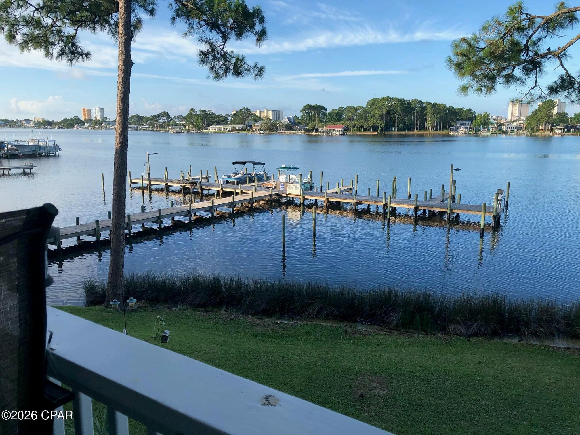 DOCKSIDE NORTH CONDO - Residential