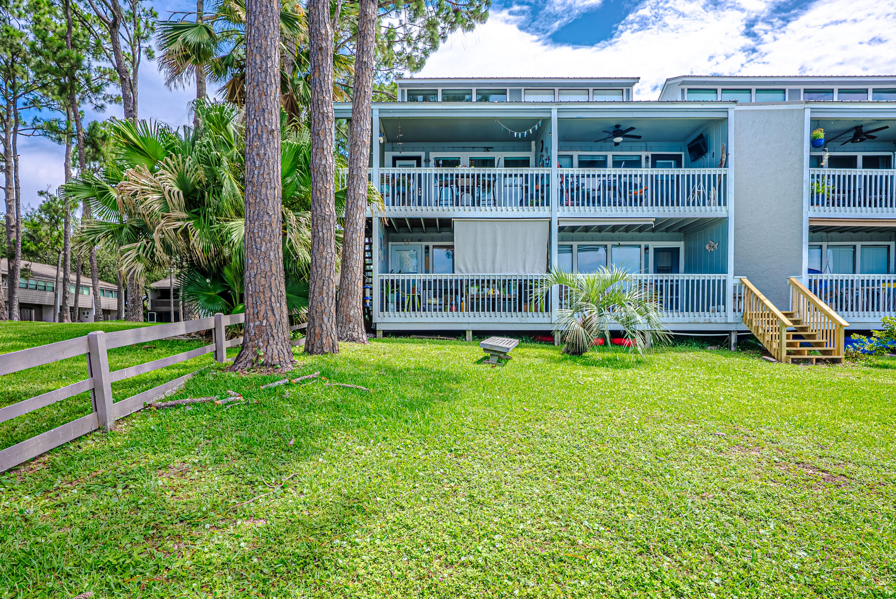 DOCKSIDE NORTH CONDO - Residential