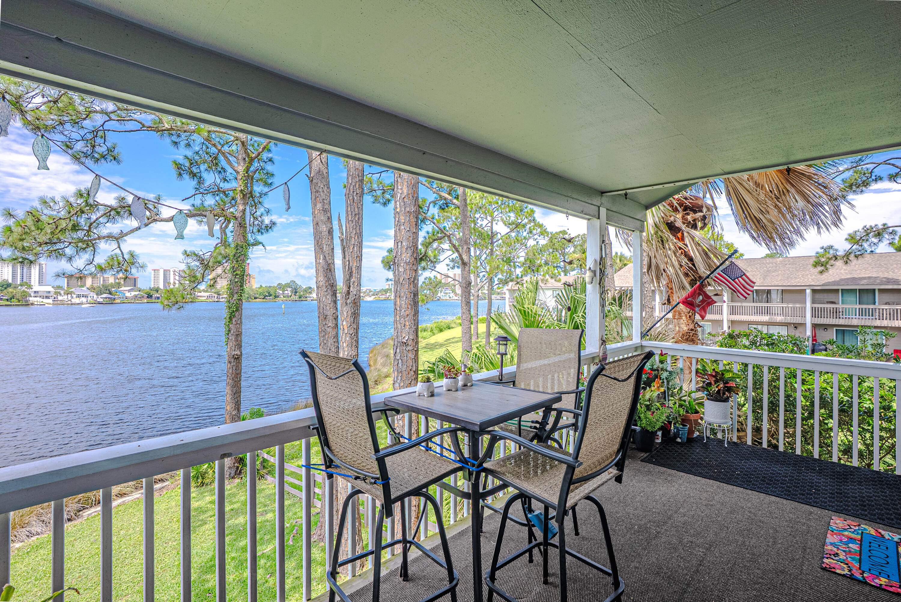 DOCKSIDE NORTH CONDO - Residential