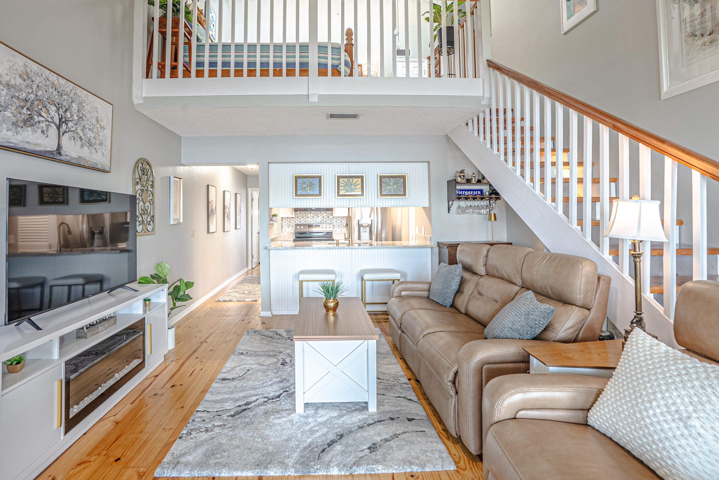 DOCKSIDE NORTH CONDO - Residential