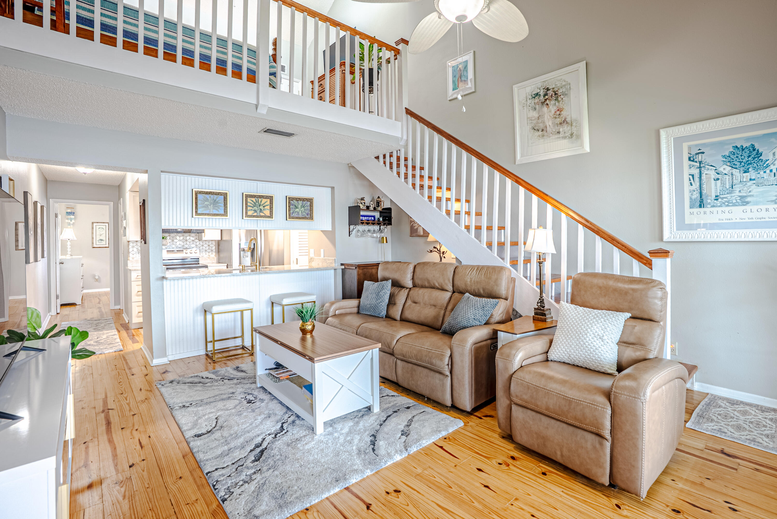 DOCKSIDE NORTH CONDO - Residential