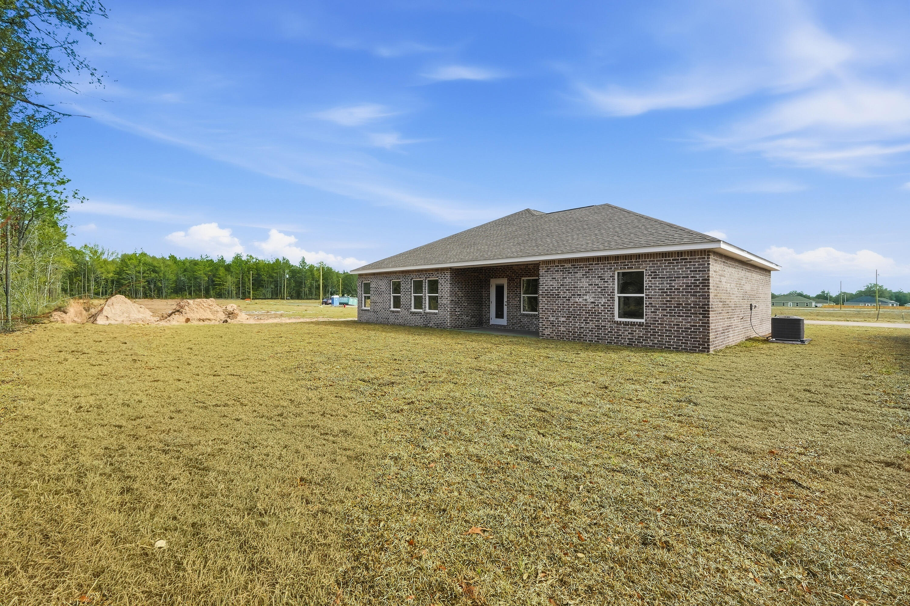 SOUTHERN CHARM - Residential