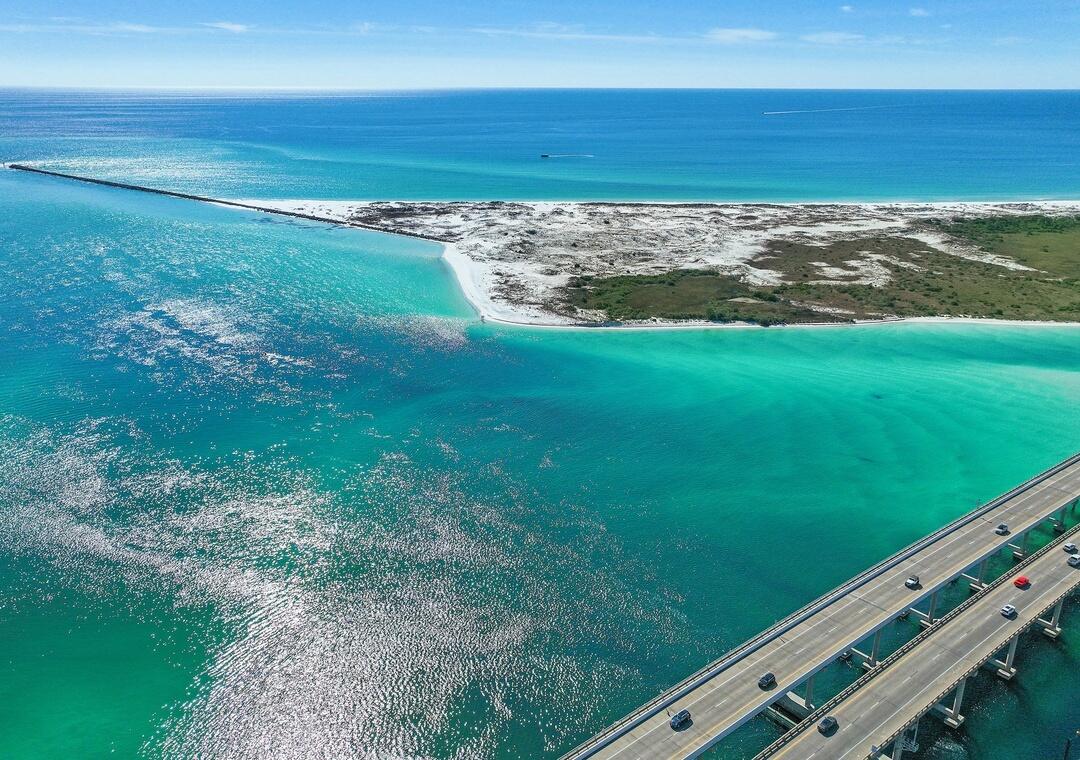 DOLPHIN POINT CONDO - Residential