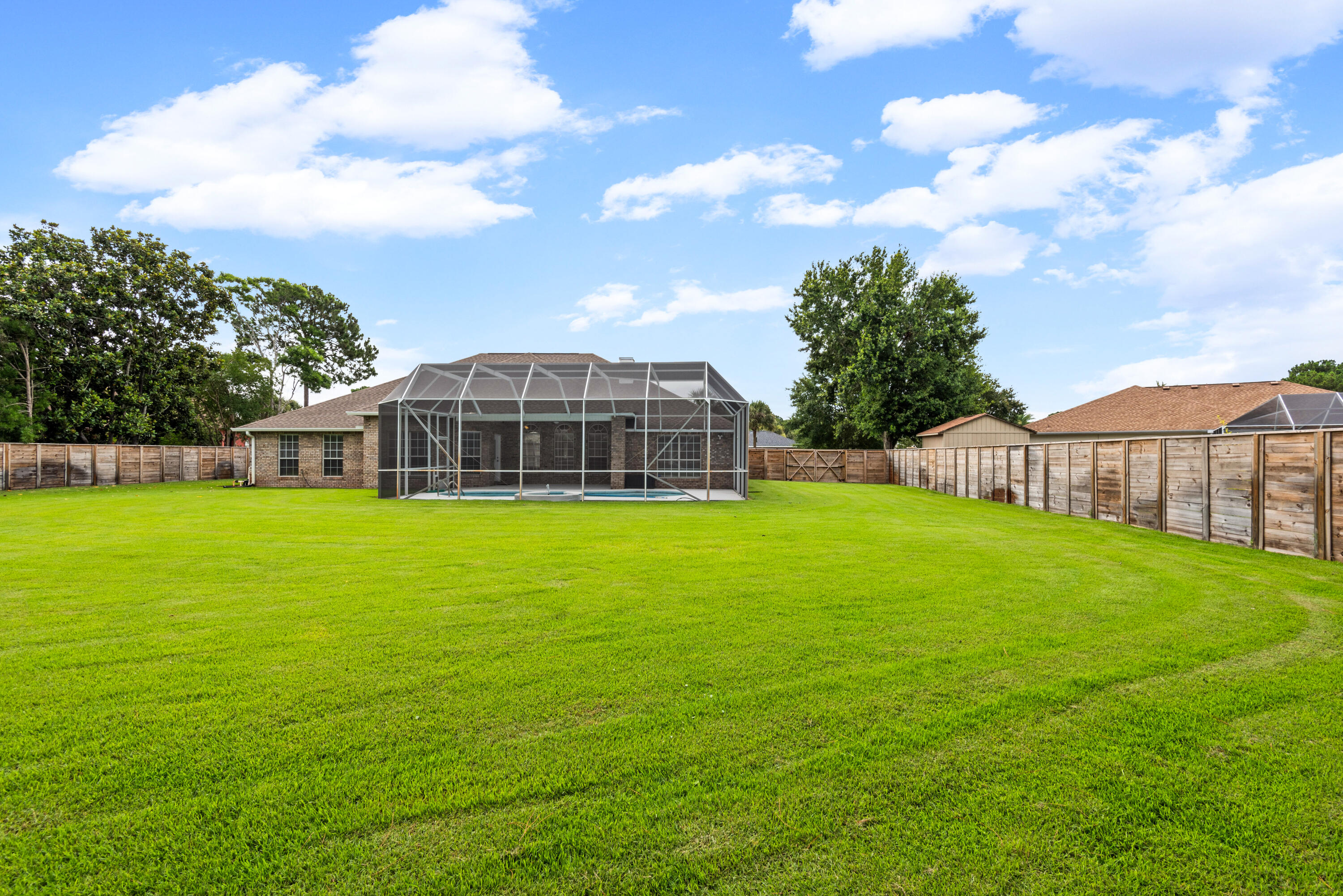BAYWINDS GOLF ESTATES PH 3 - Residential