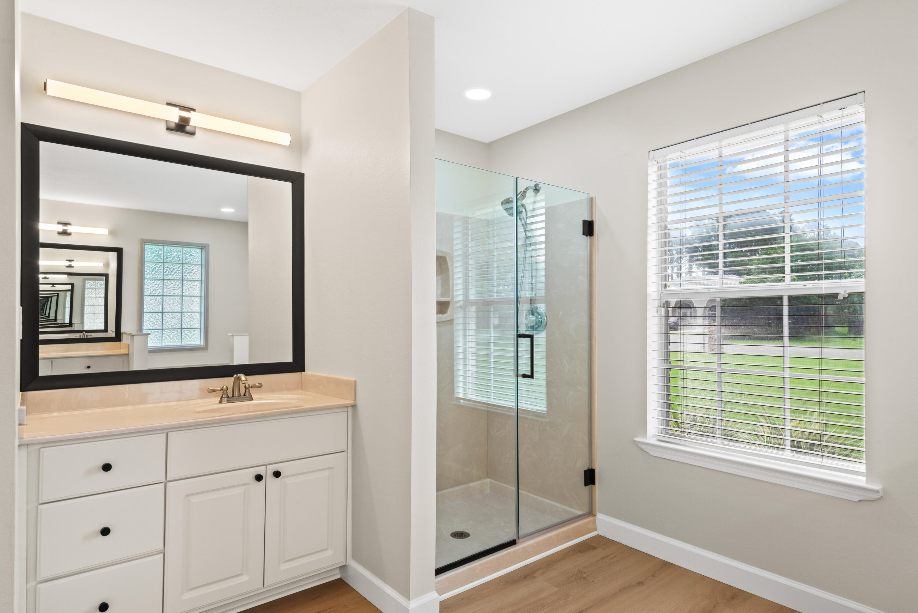 BAYWINDS GOLF ESTATES PH 3 - Residential