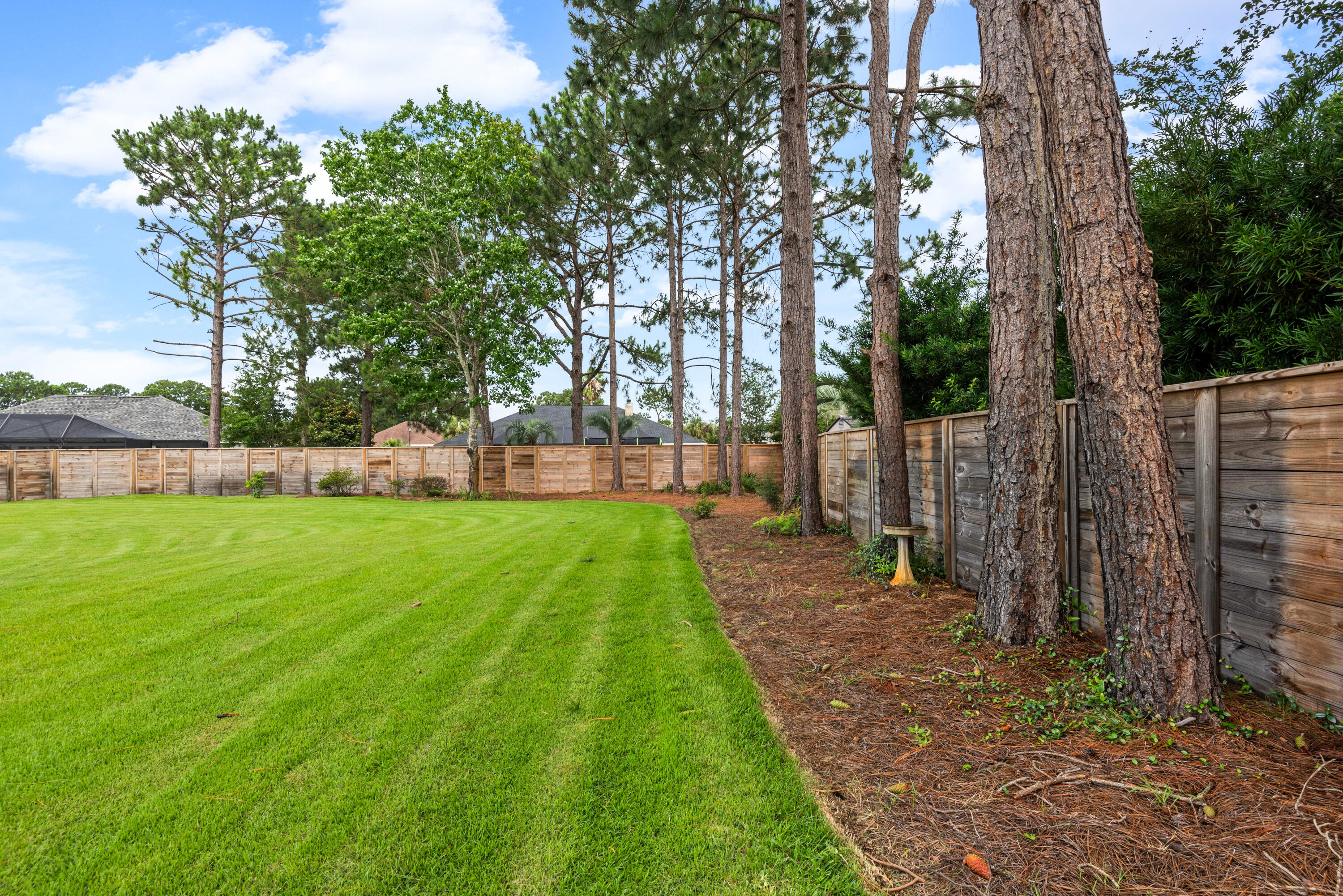 BAYWINDS GOLF ESTATES PH 3 - Residential