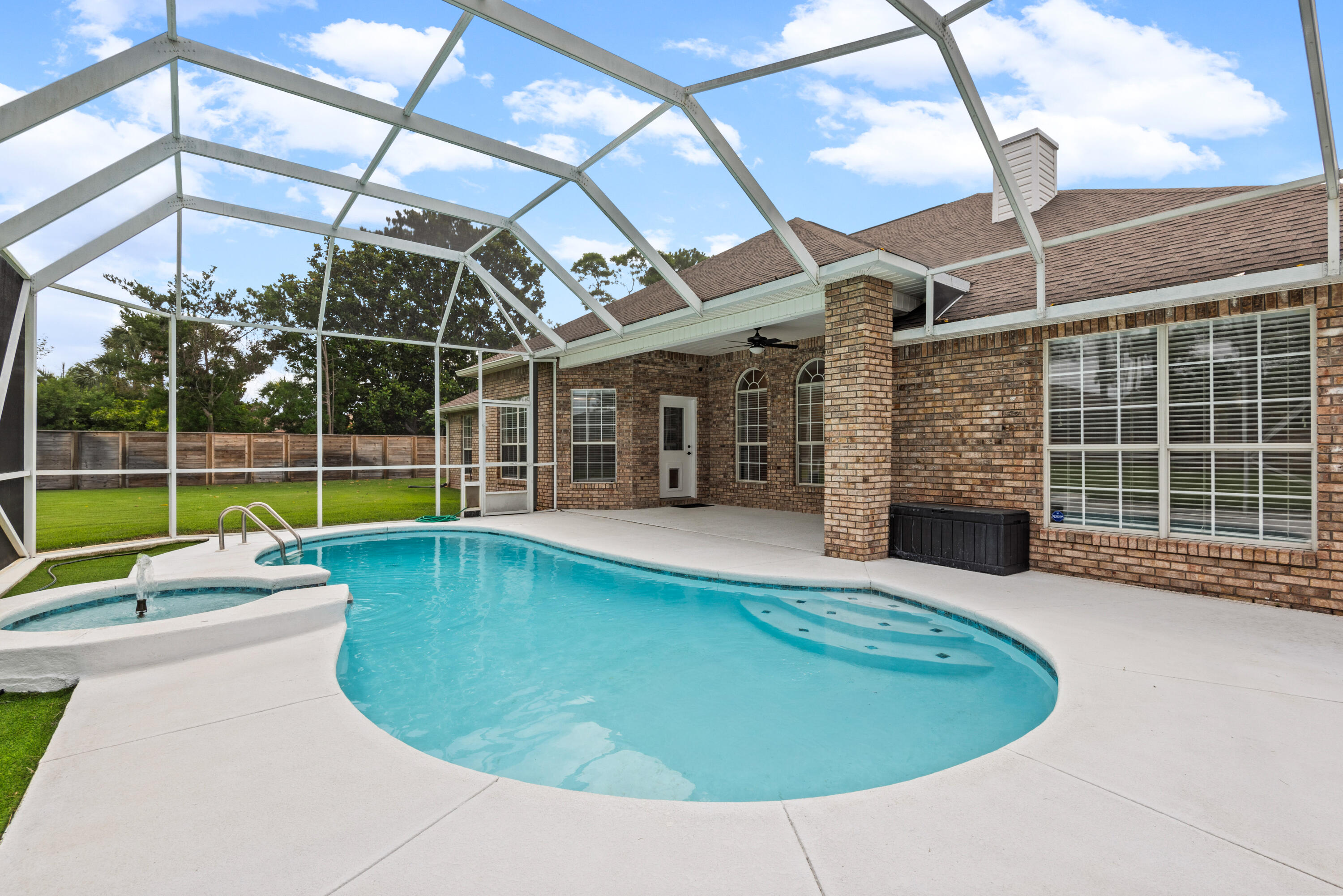 BAYWINDS GOLF ESTATES PH 3 - Residential