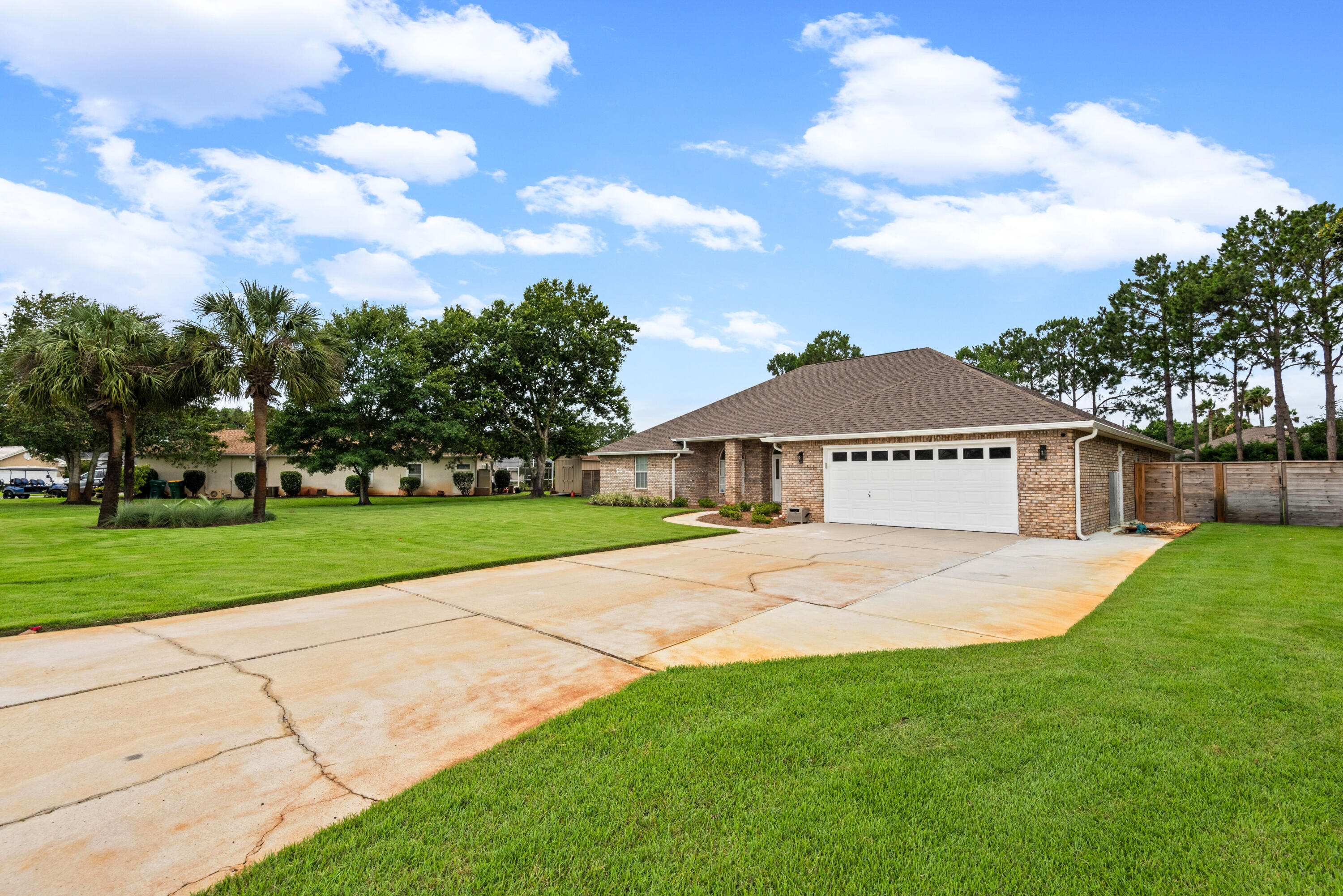 BAYWINDS GOLF ESTATES PH 3 - Residential