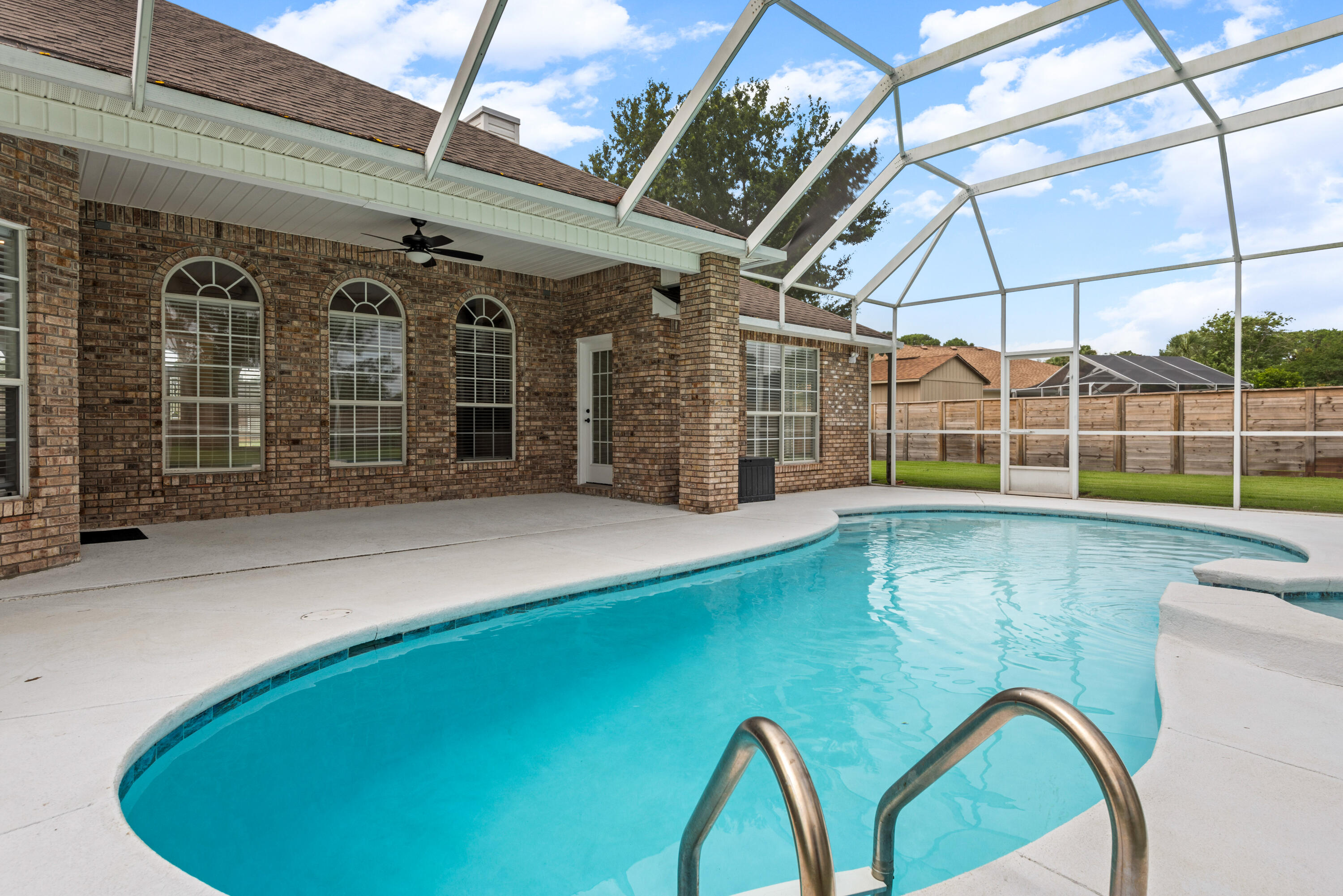 BAYWINDS GOLF ESTATES PH 3 - Residential
