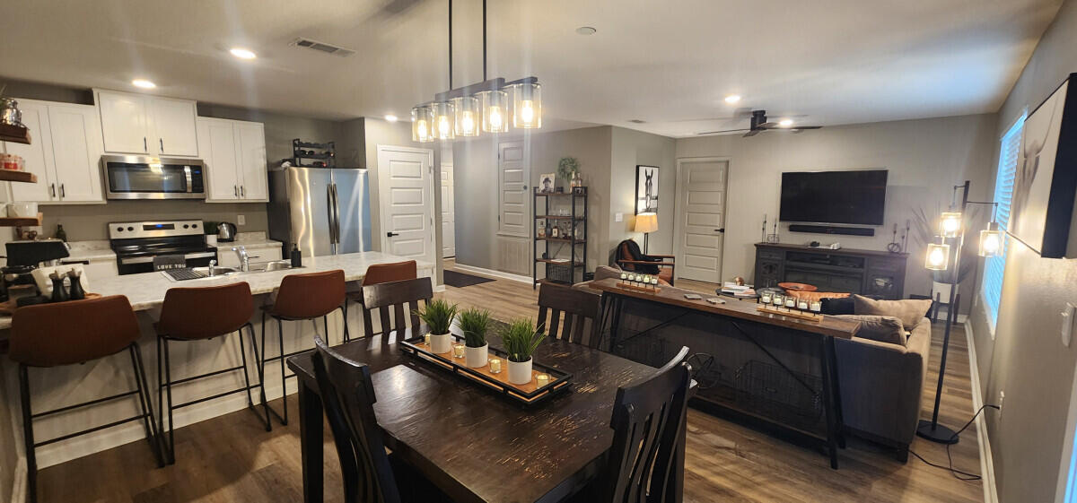 NONESUCH WAY - Residential