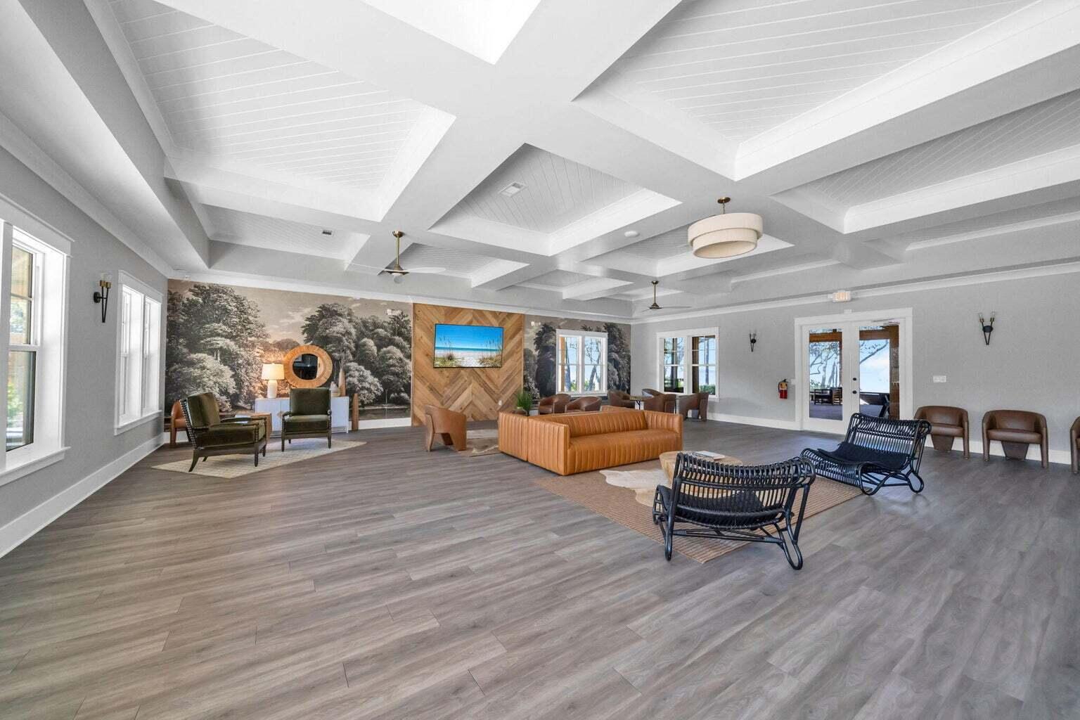 STEAMBOAT LANDING - Residential