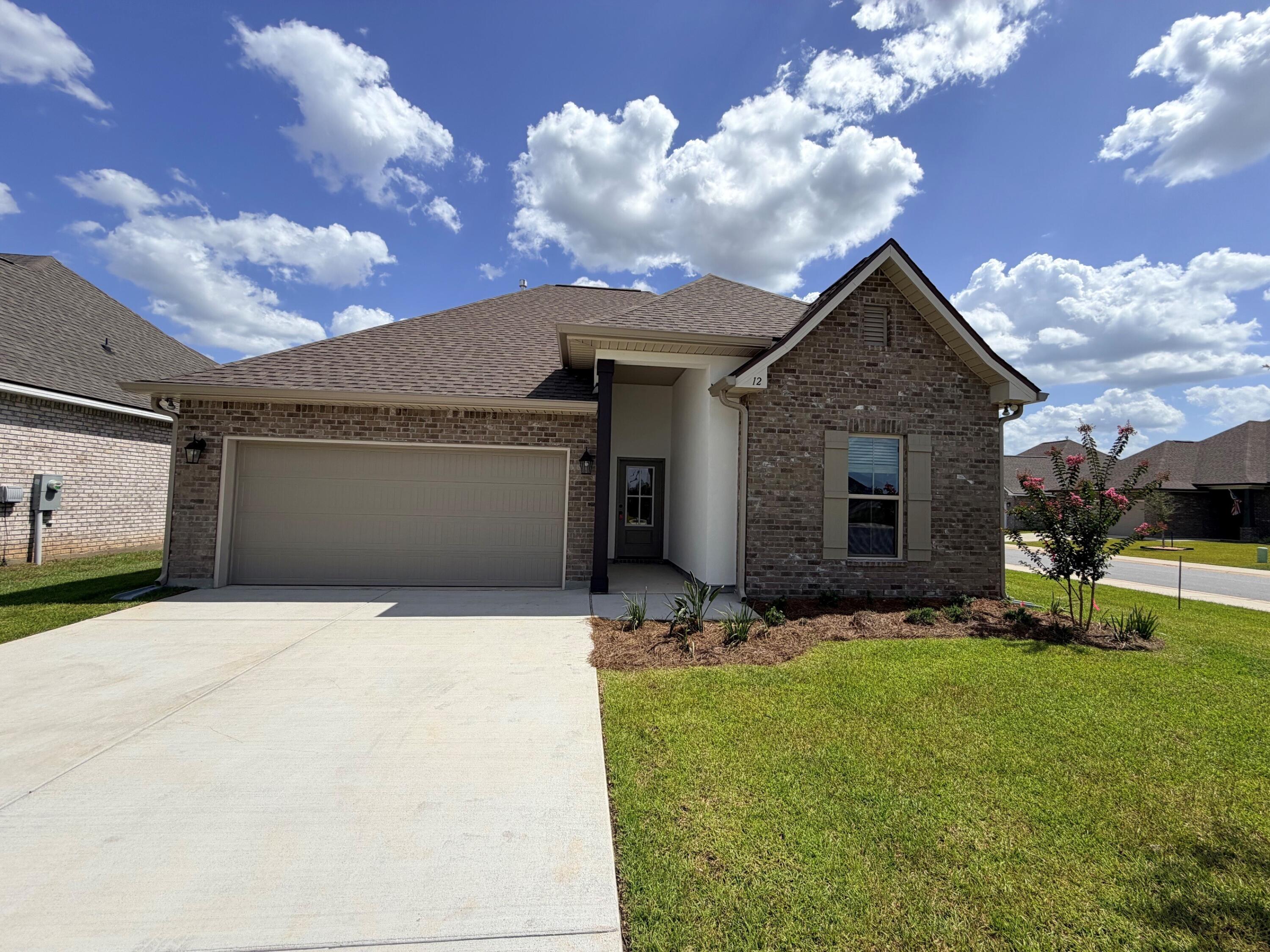 THE BLUFFS AT LAFAYETTE - Residential