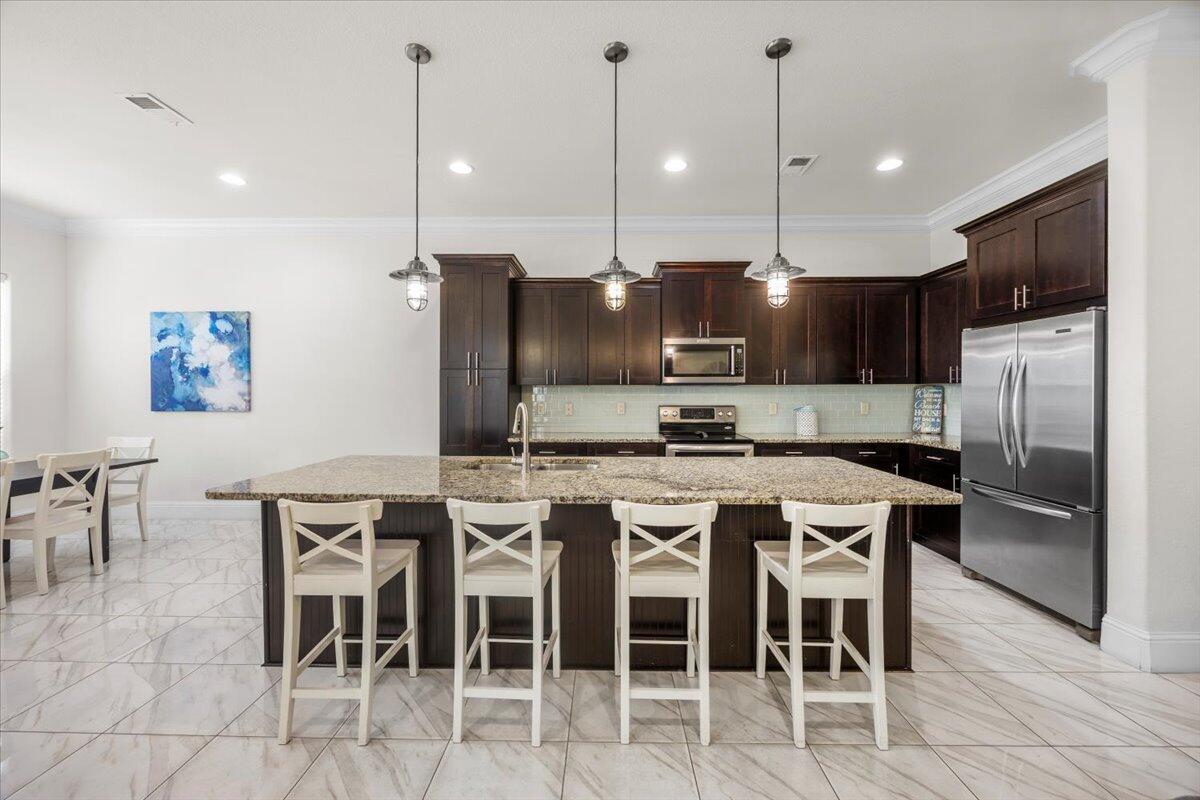 MIRAMAR BEACH VILLAS - Residential