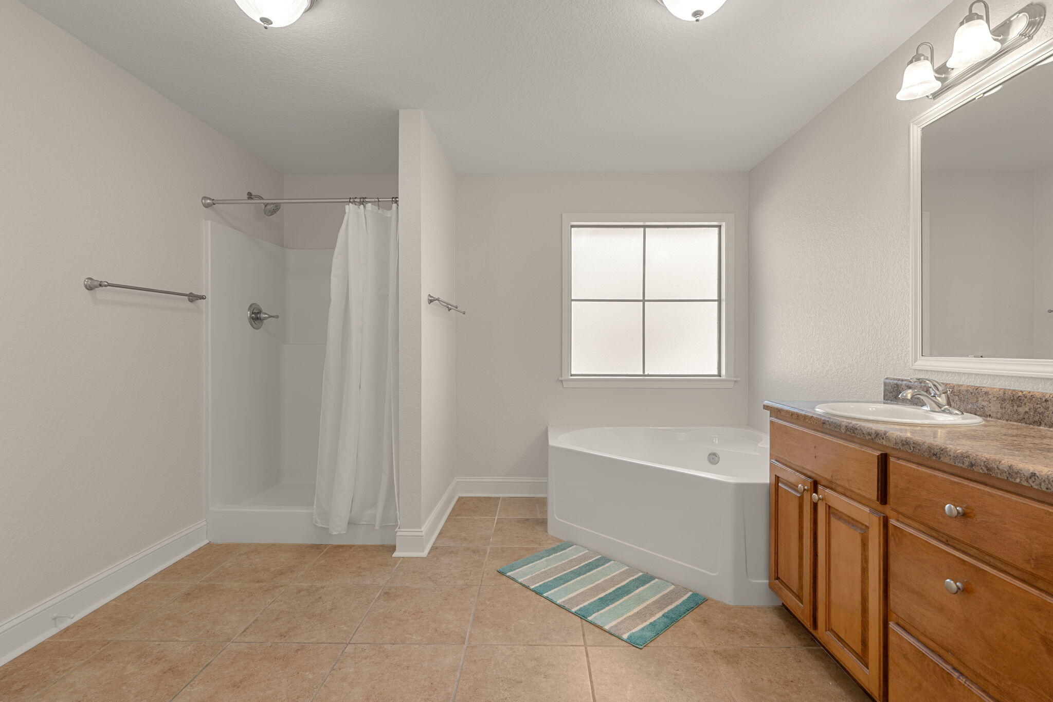 FOX VALLEY - Residential