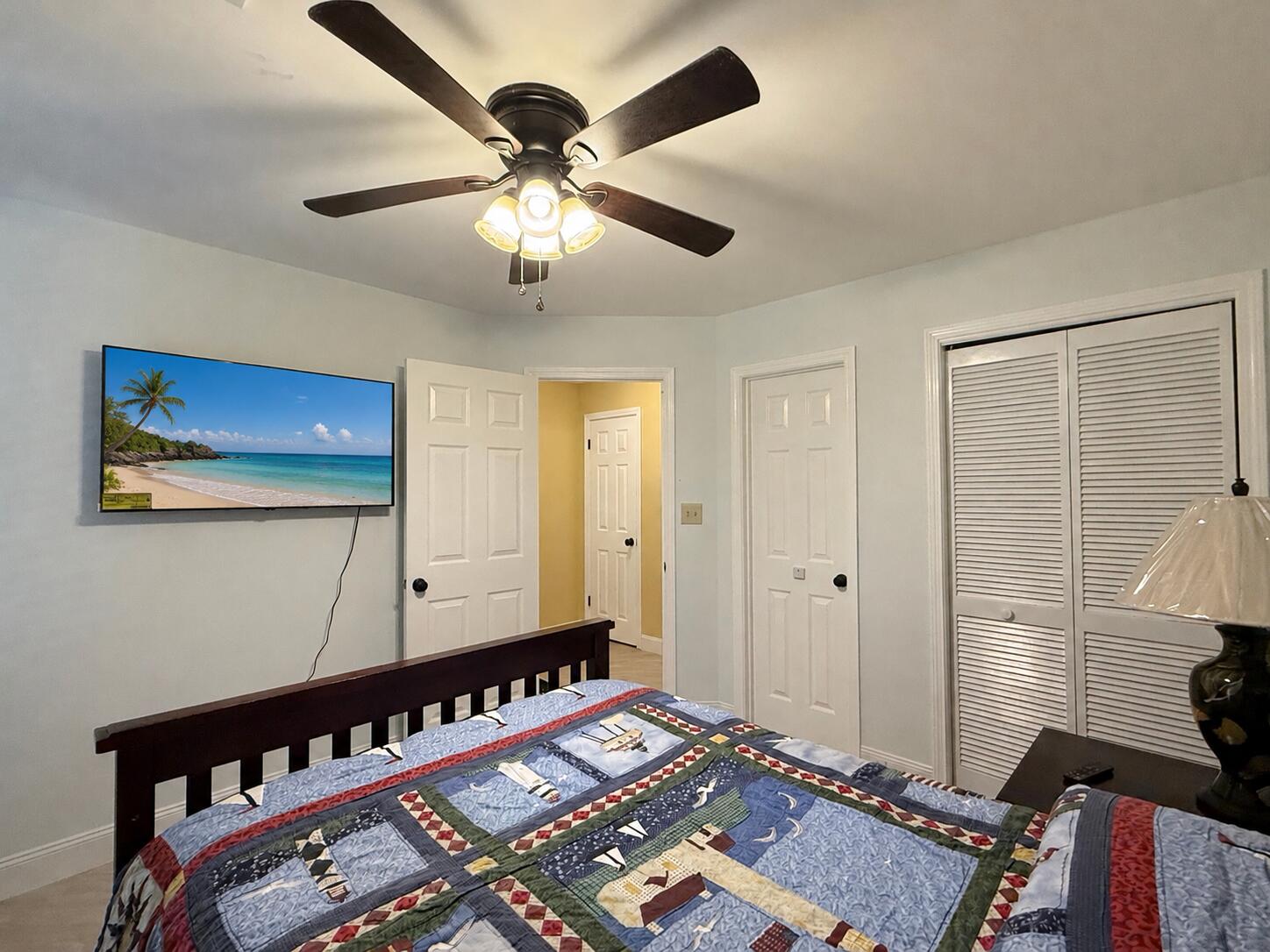 LAKESIDE CONDO AT BLUEWATER BAY - Residential