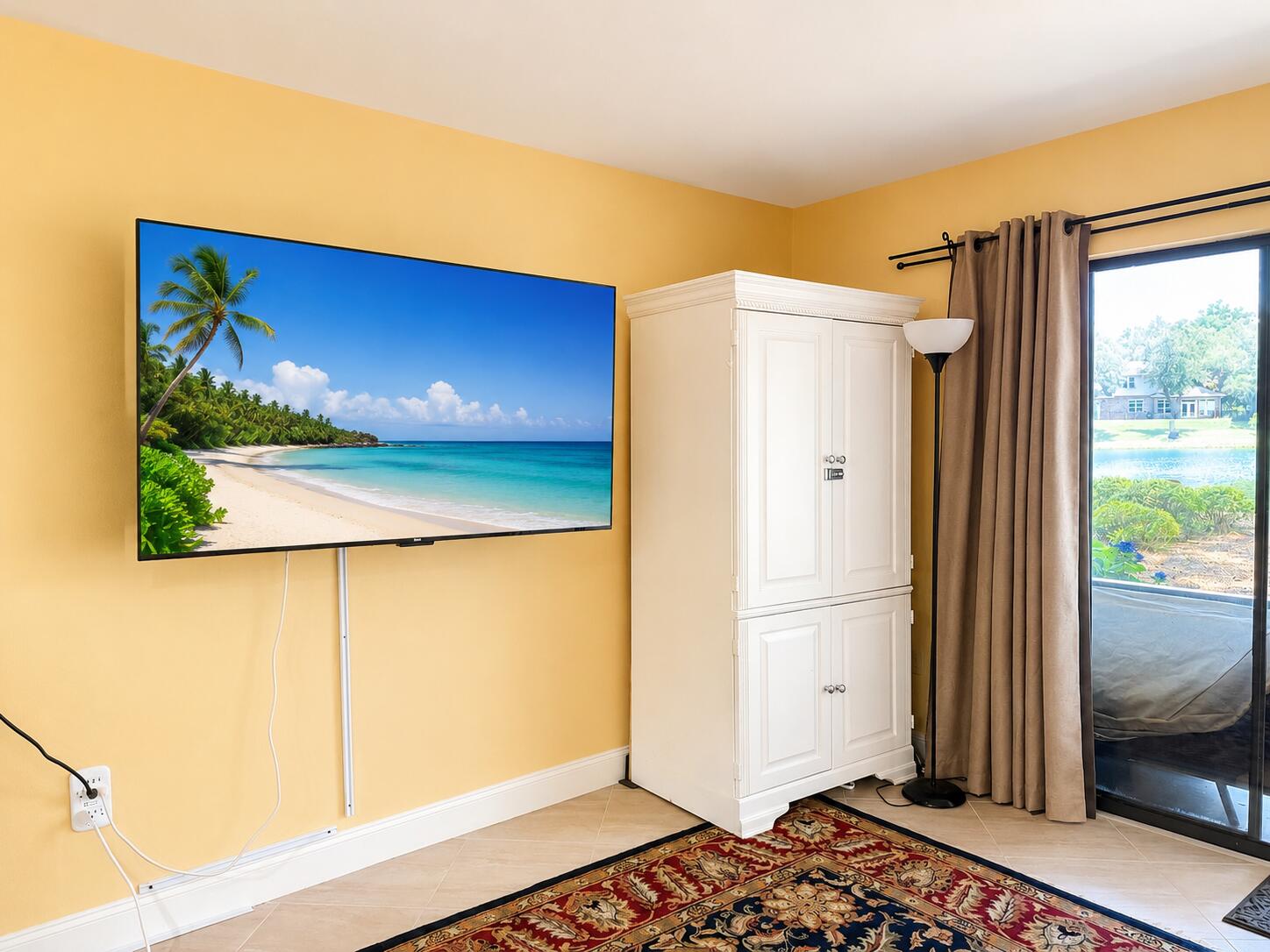 LAKESIDE CONDO AT BLUEWATER BAY - Residential