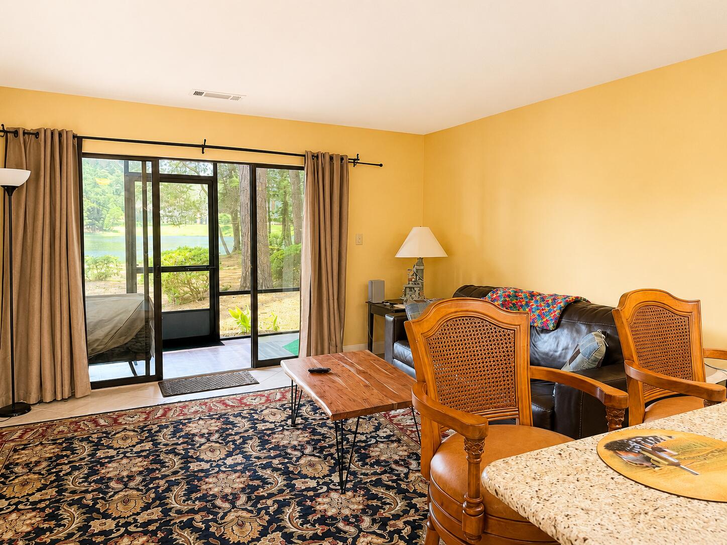 LAKESIDE CONDO AT BLUEWATER BAY - Residential