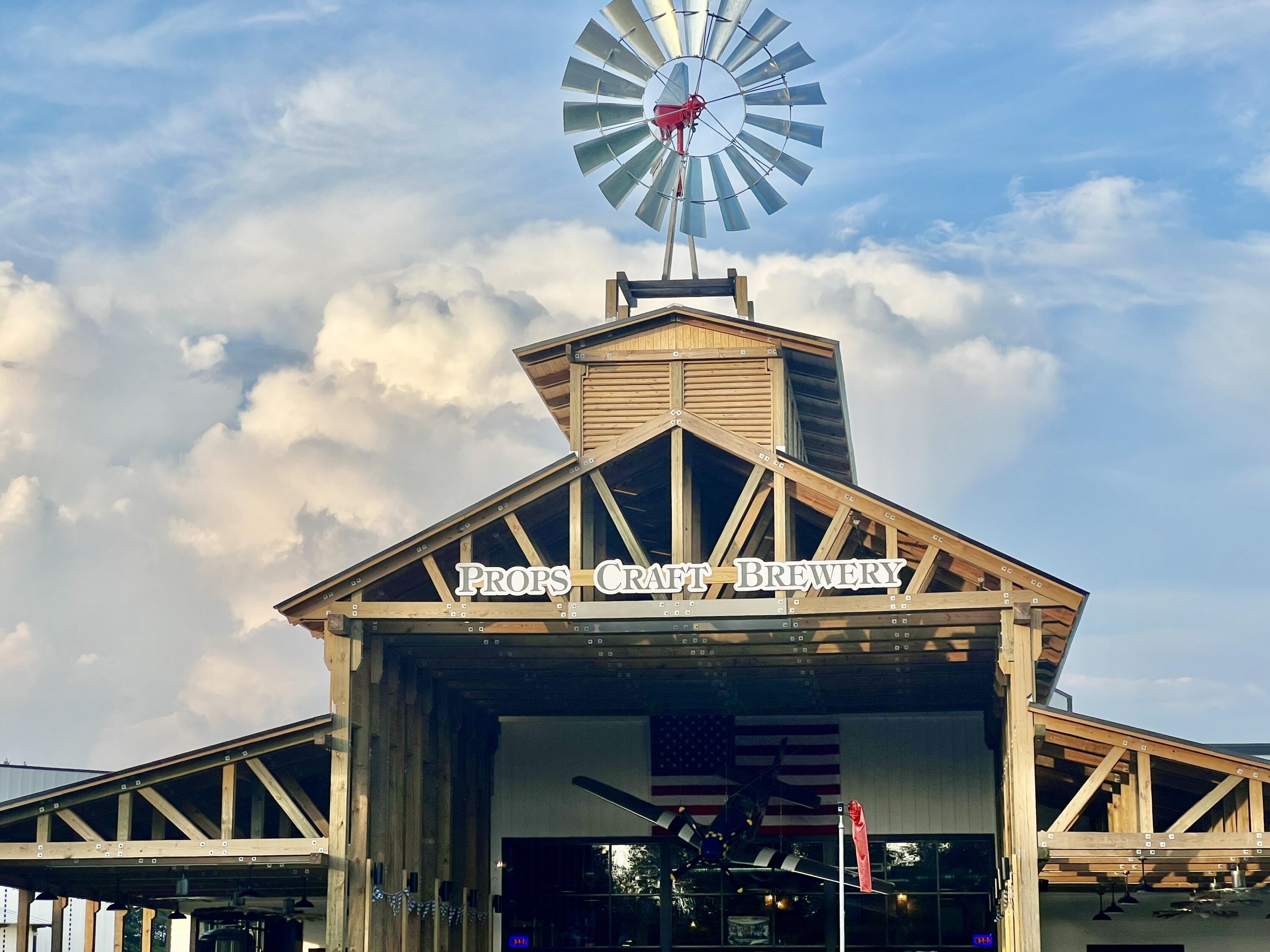Buxton's Mill in Hammock Bay - Residential