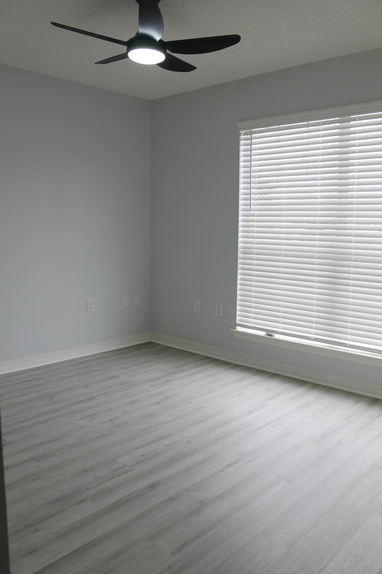 HAMPTON RIDGE ESTATES - Residential Lease