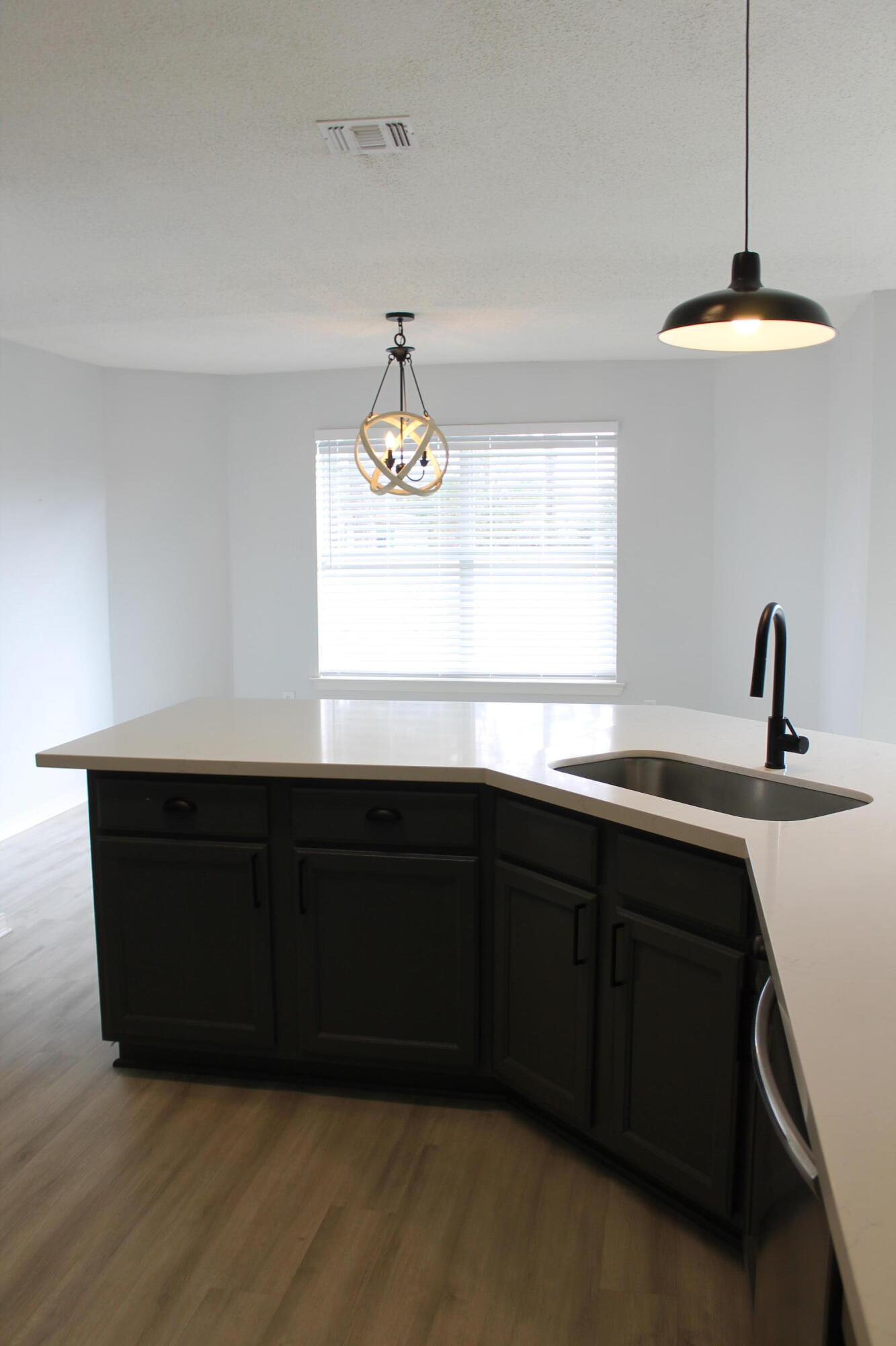 HAMPTON RIDGE ESTATES - Residential Lease