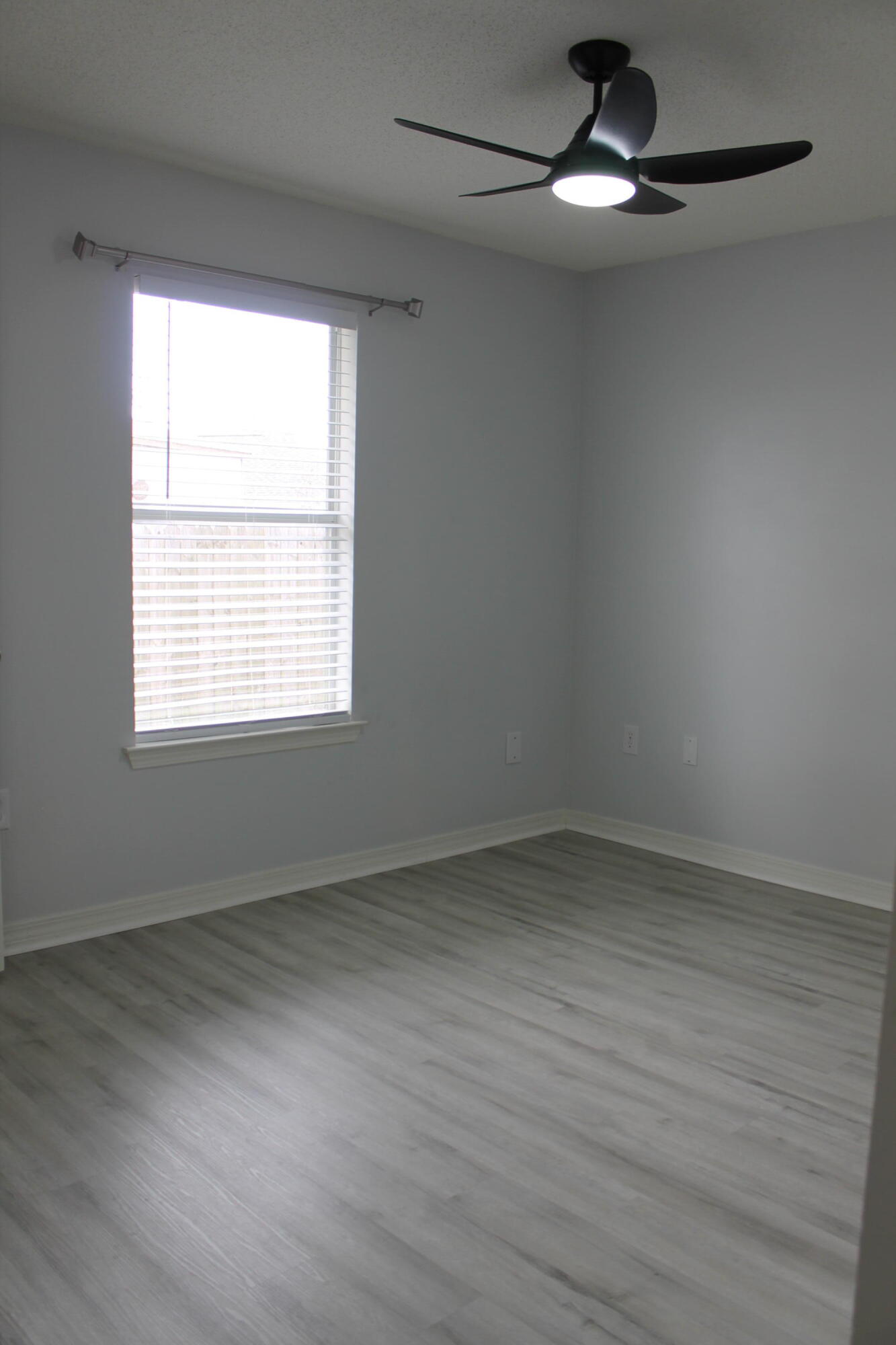 HAMPTON RIDGE ESTATES - Residential Lease