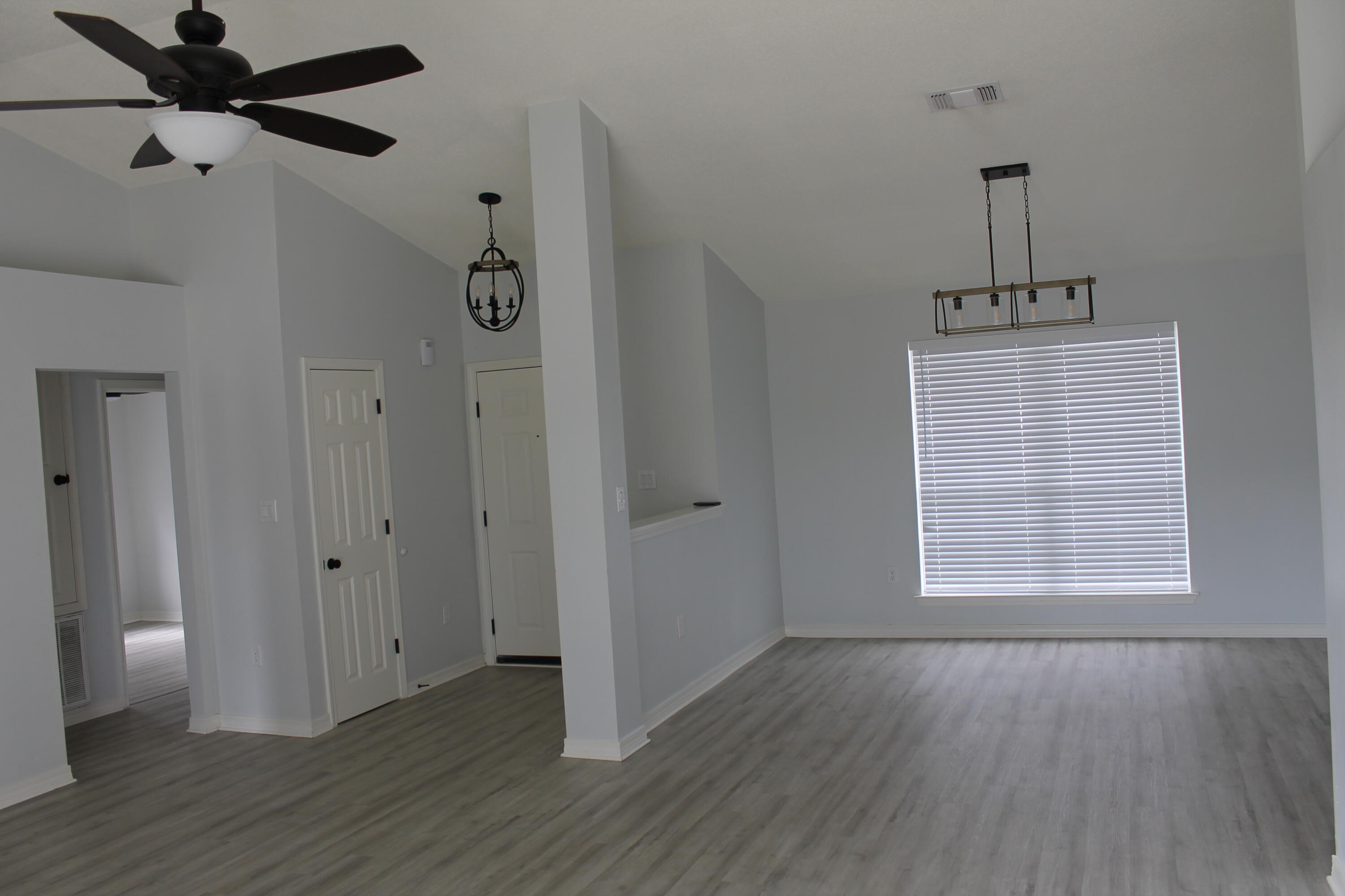 HAMPTON RIDGE ESTATES - Residential Lease