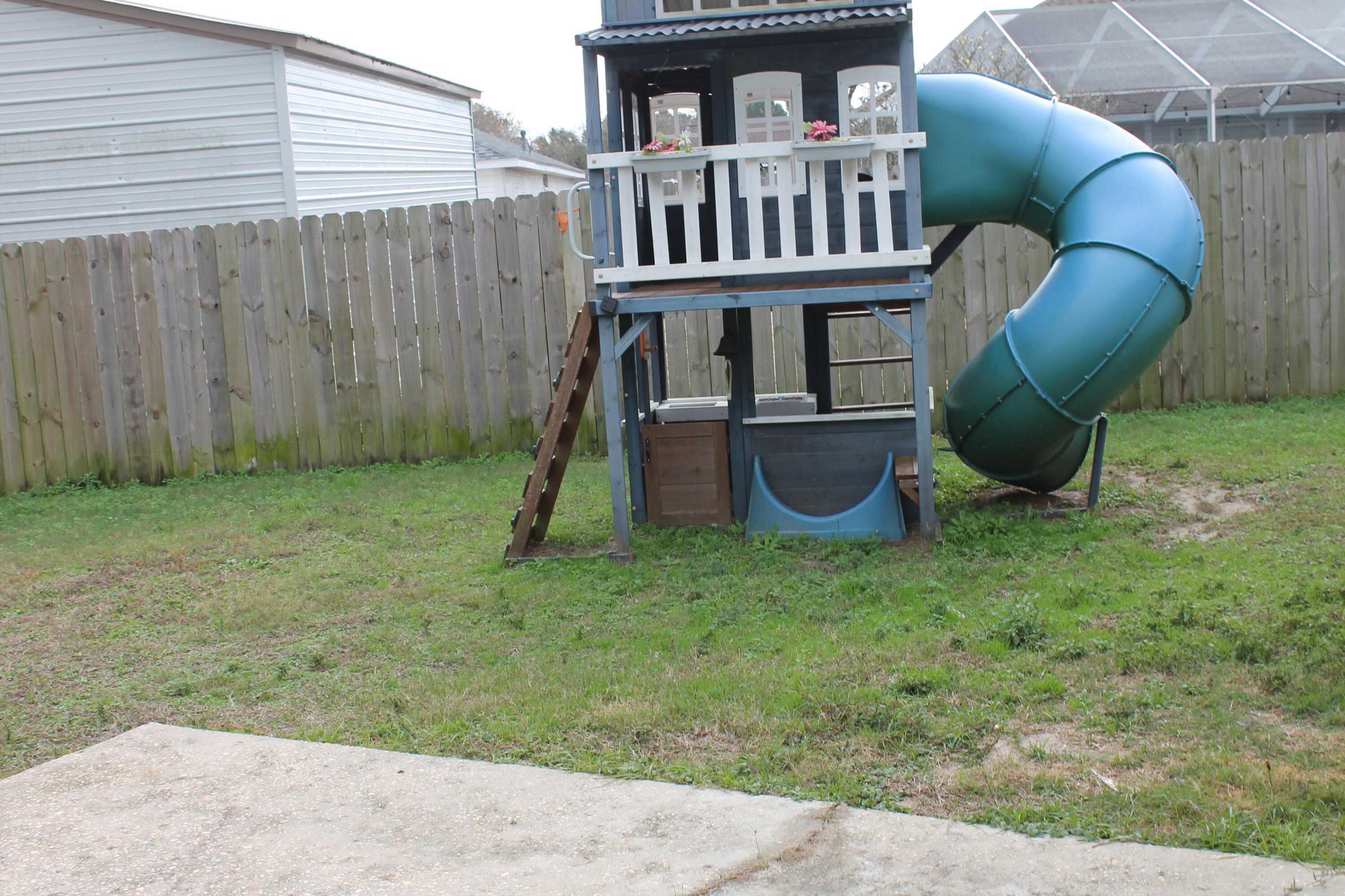 HAMPTON RIDGE ESTATES - Residential Lease
