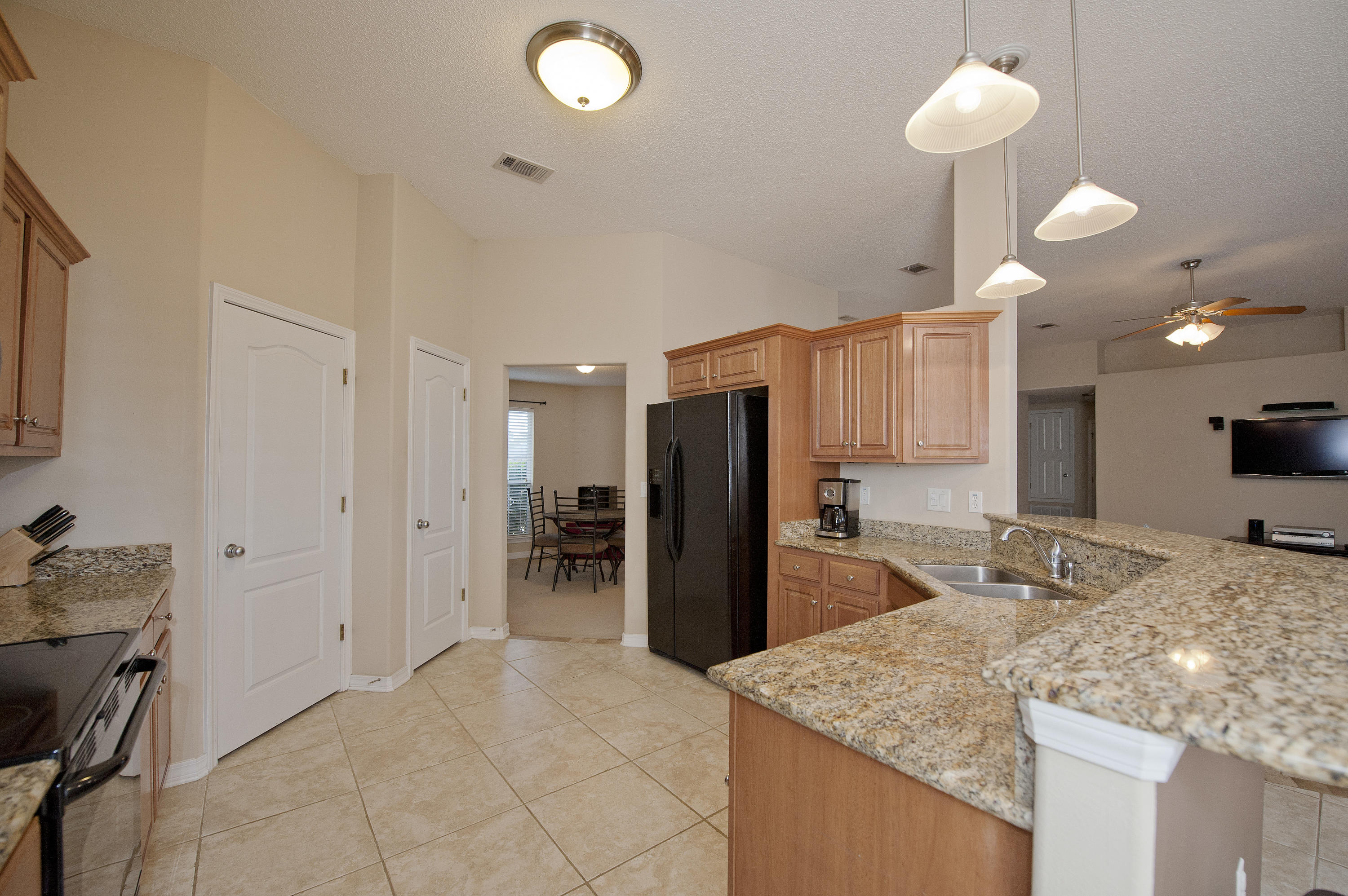 SKY RIDGE ESTATES 1ST ADD - Residential