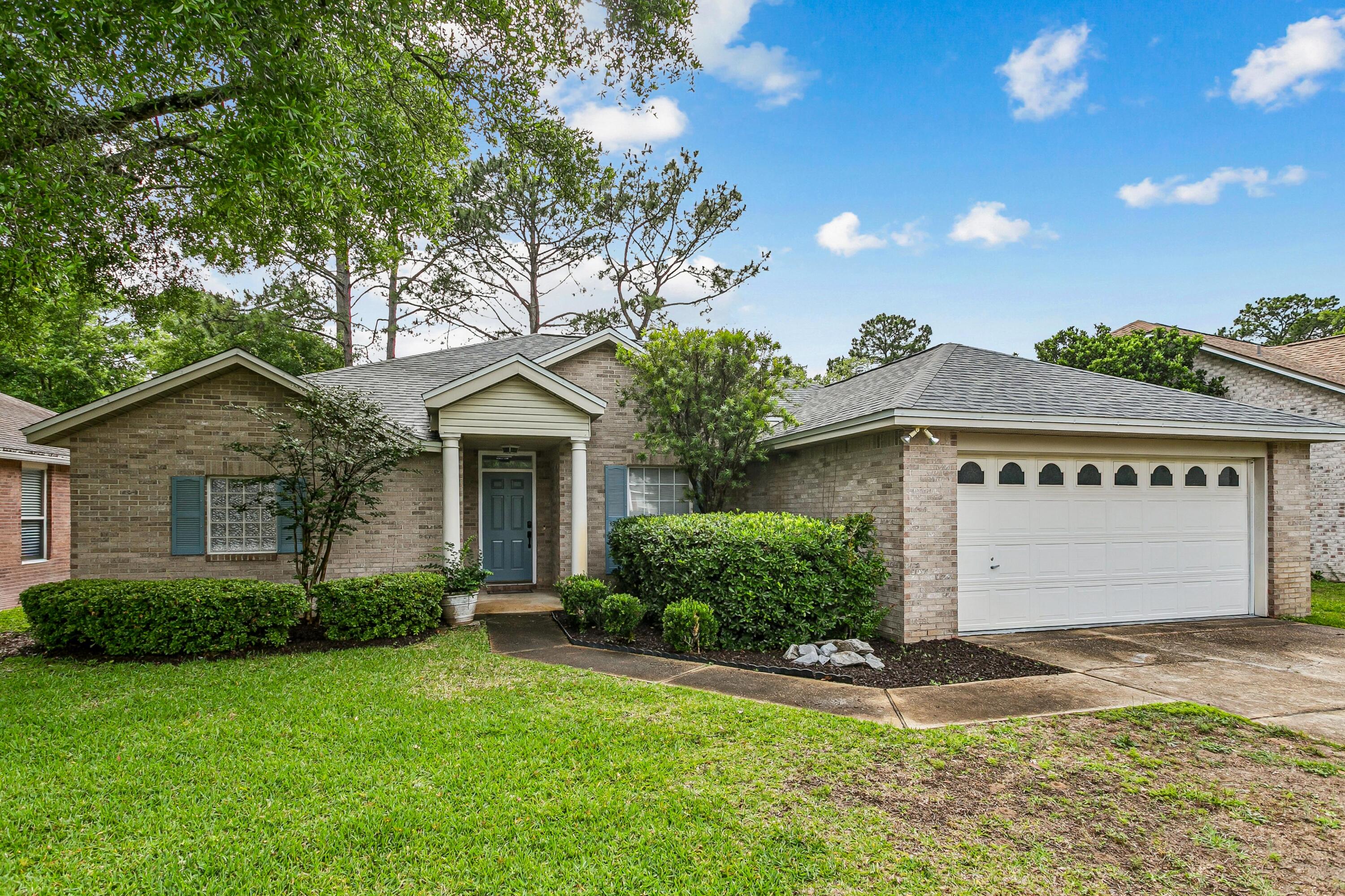 LAKEVIEW - Residential