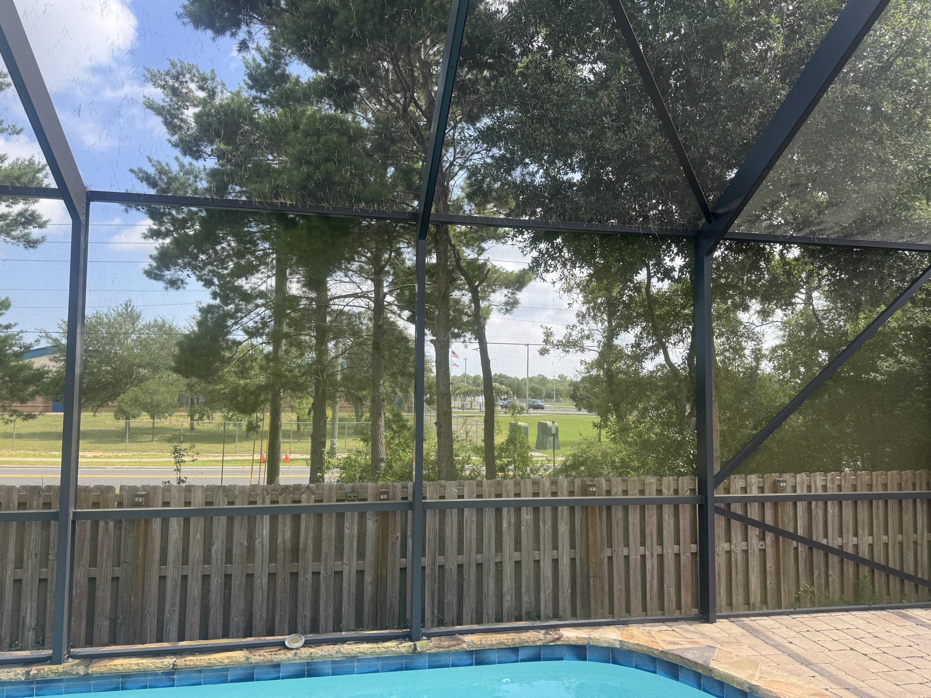 Redstone Commons - Residential Lease